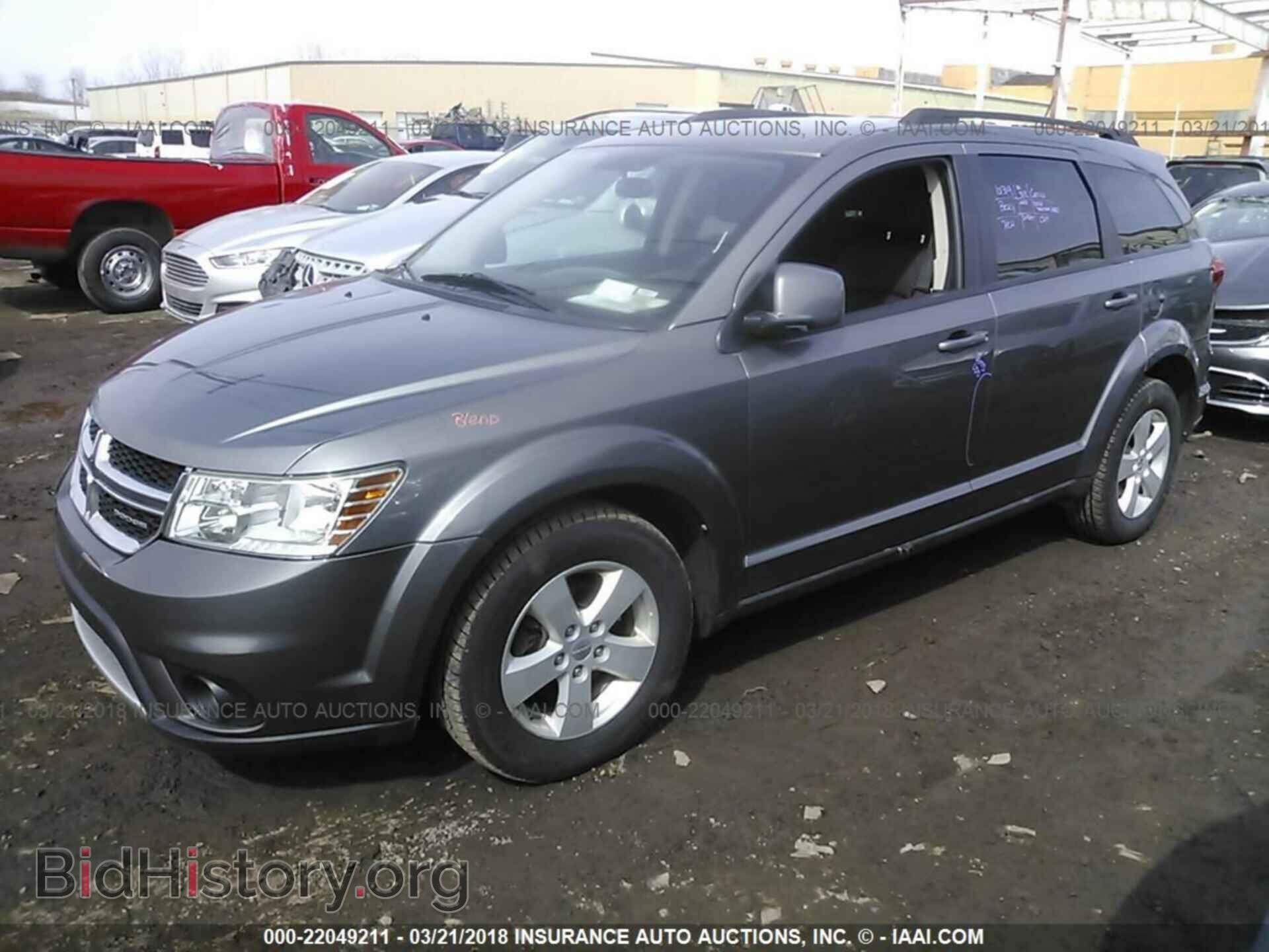 2012 Dodge Journey - VIN: 3C4PDDBG8CT240215 - Фото 2