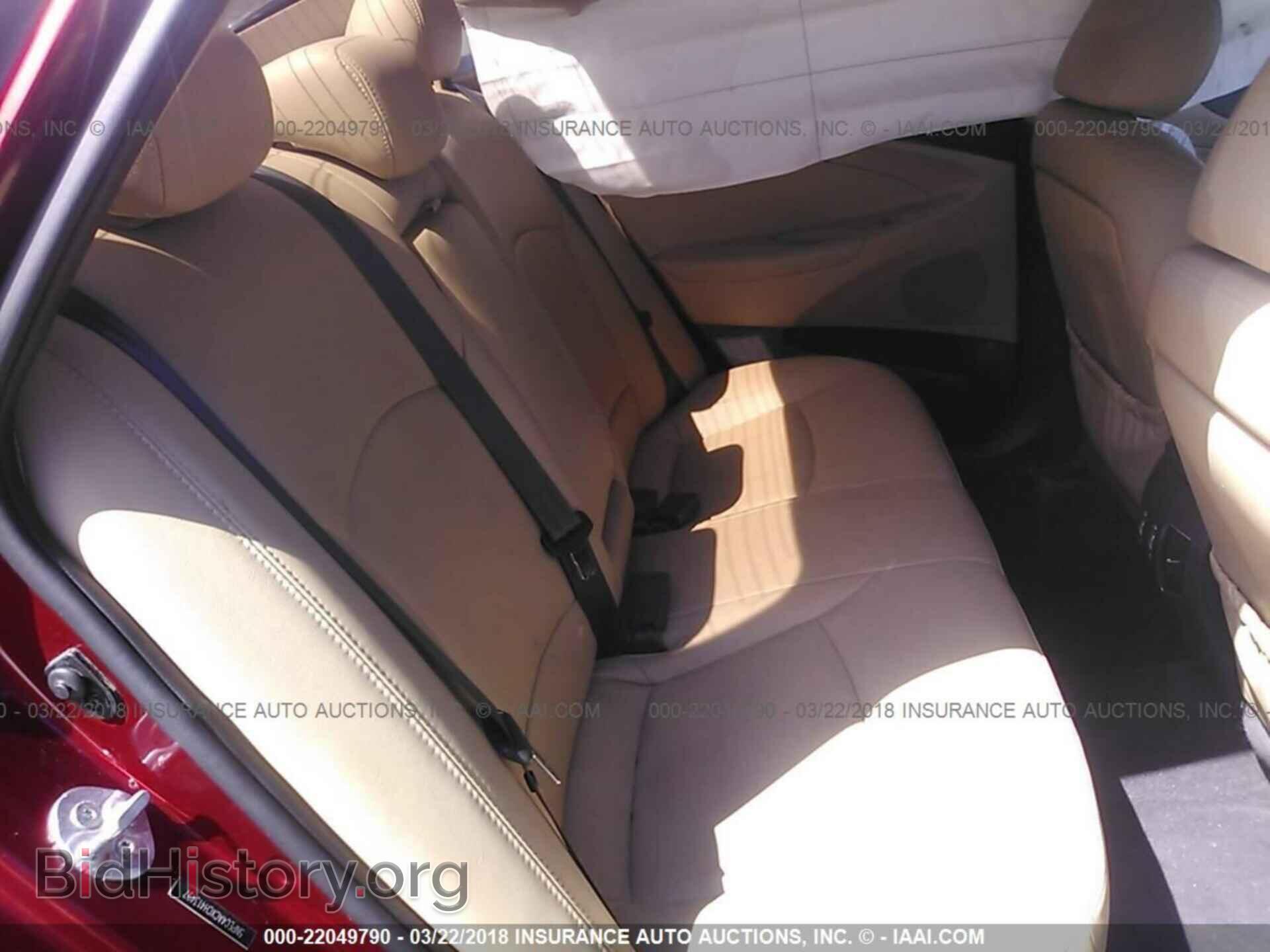 2012 Hyundai Sonata - VIN: 5NPEC4ACXCH413497 - Photo 8