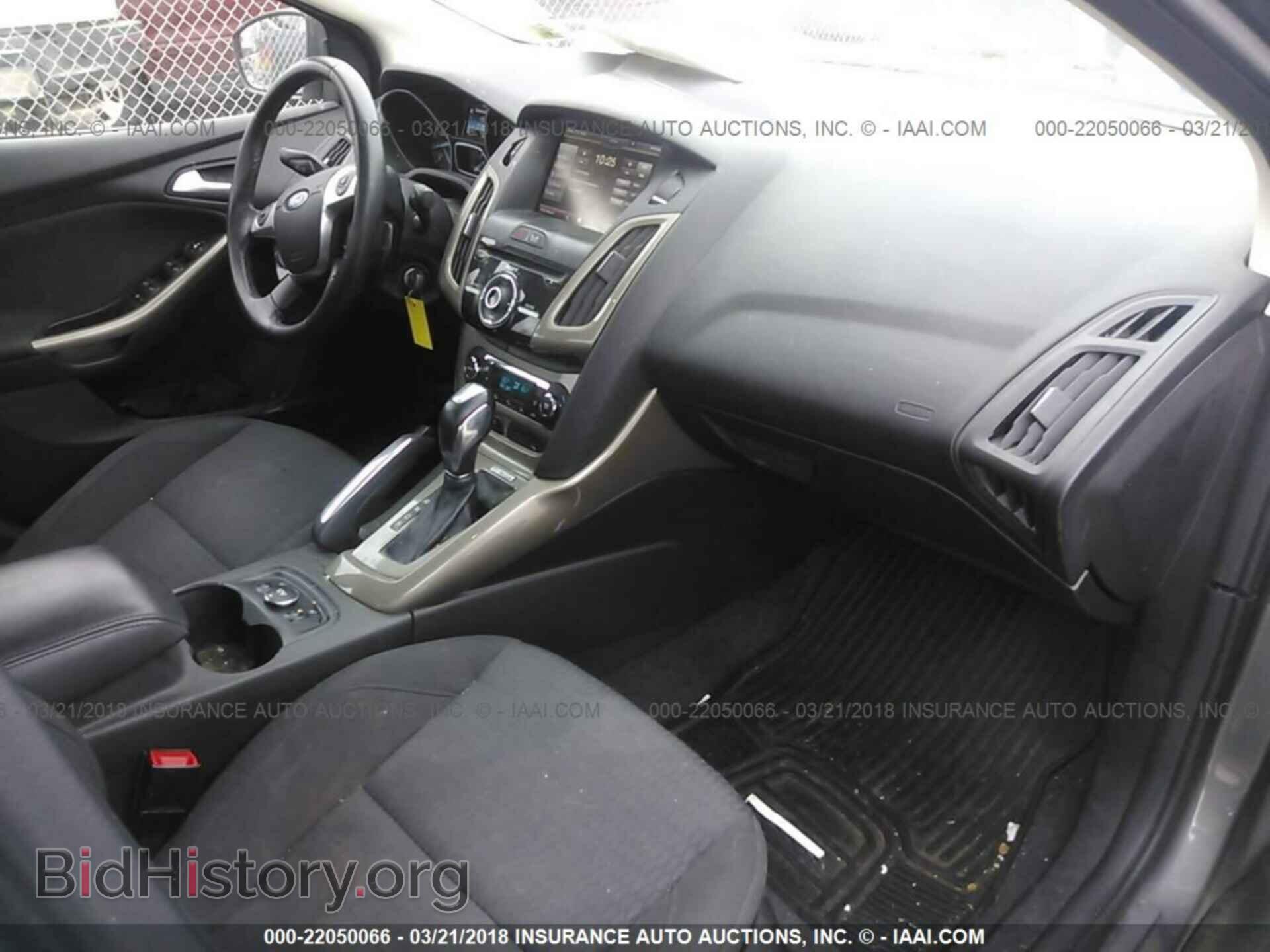 2012 Ford Focus - VIN: 1FAHP3H27CL149763 - Photo 5