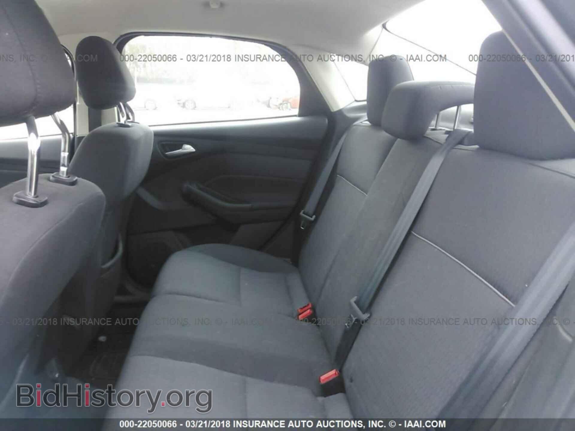 2012 Ford Focus - VIN: 1FAHP3H27CL149763 - Photo 8
