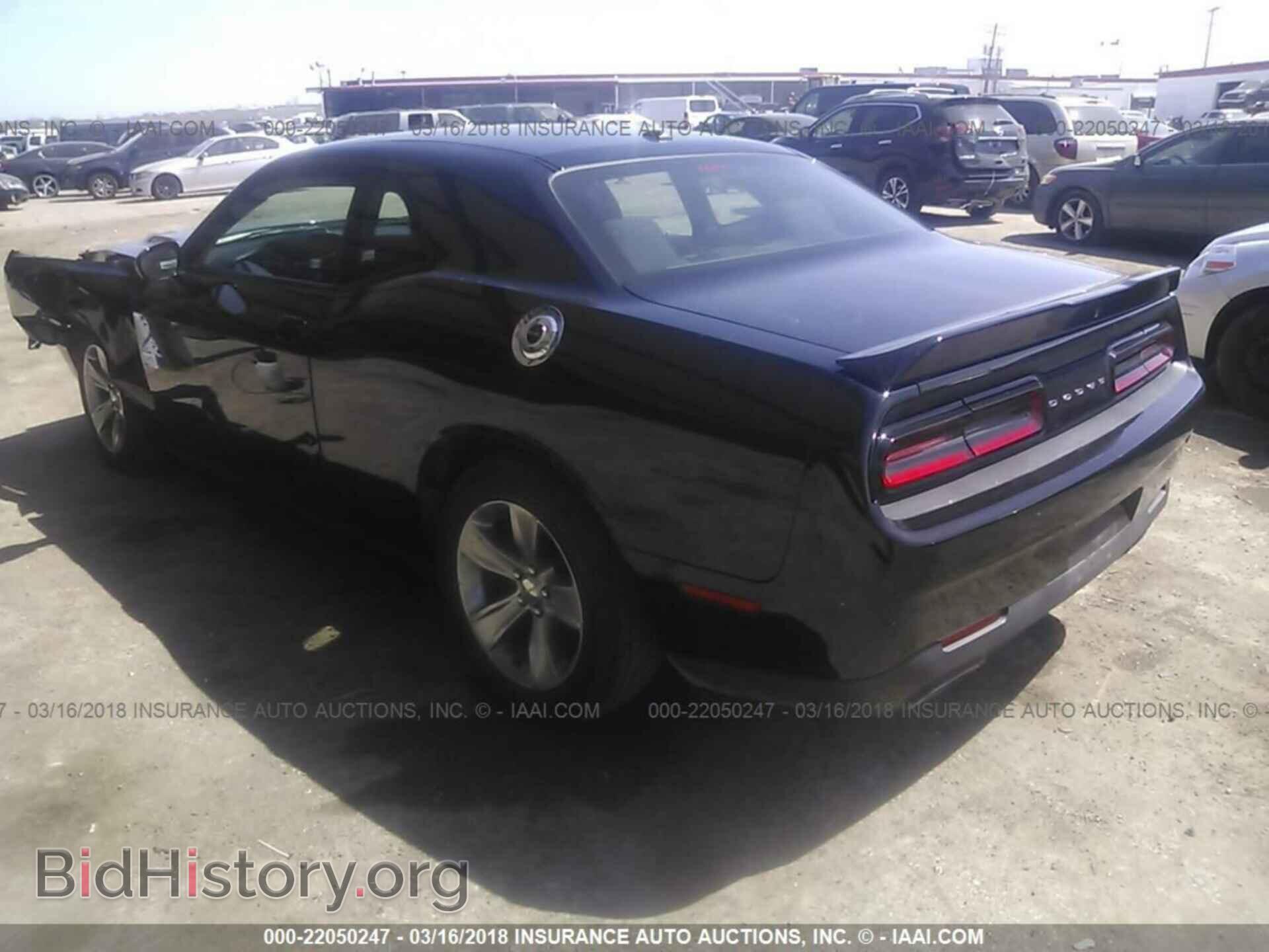2018 Dodge Challenger - VIN: 2C3CDZAG2JH121812 - Photo 3