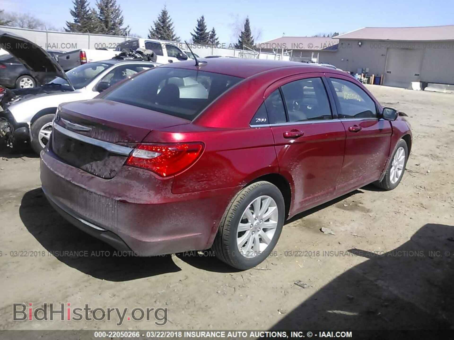 2013 Chrysler 200 - VIN: 1C3CCBBB7DN505108 - Photo 4