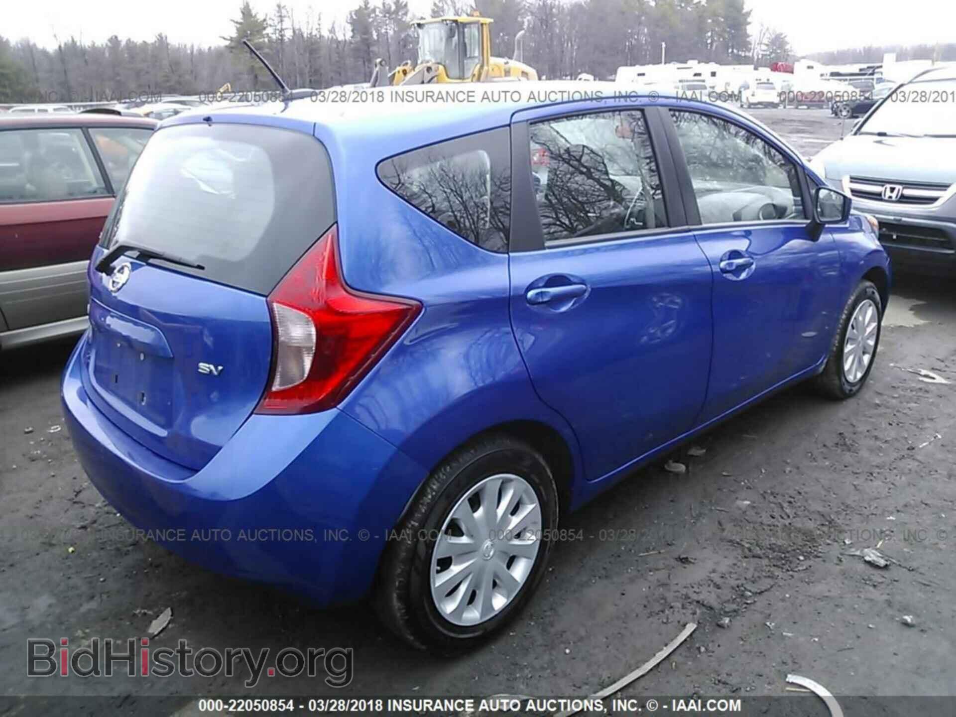 2016 Nissan Versa note - VIN: 3N1CE2CP2GL403755 - Фото 4