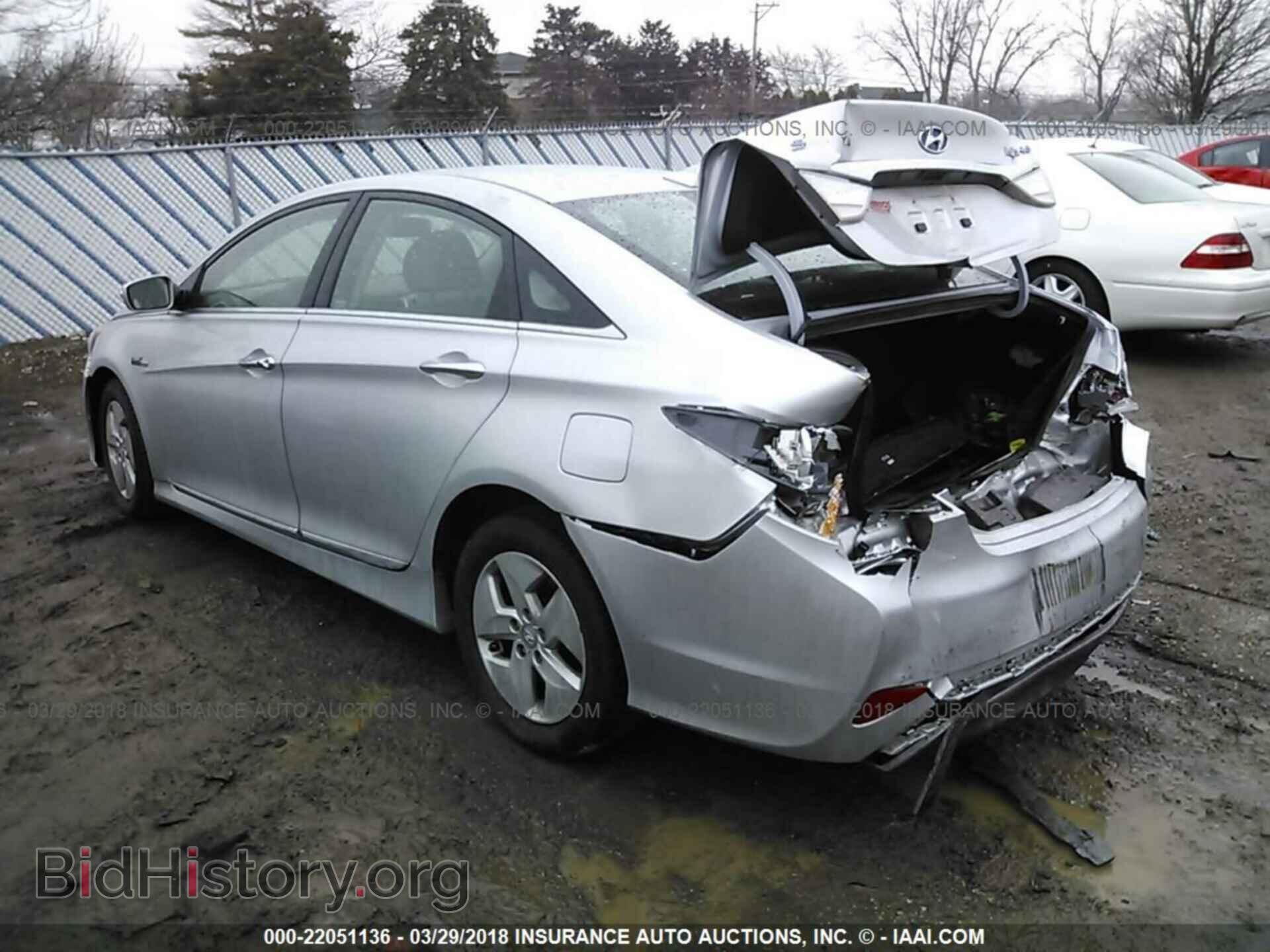 2012 Hyundai Sonata - VIN: KMHEC4A44CA022535 - Фото 3