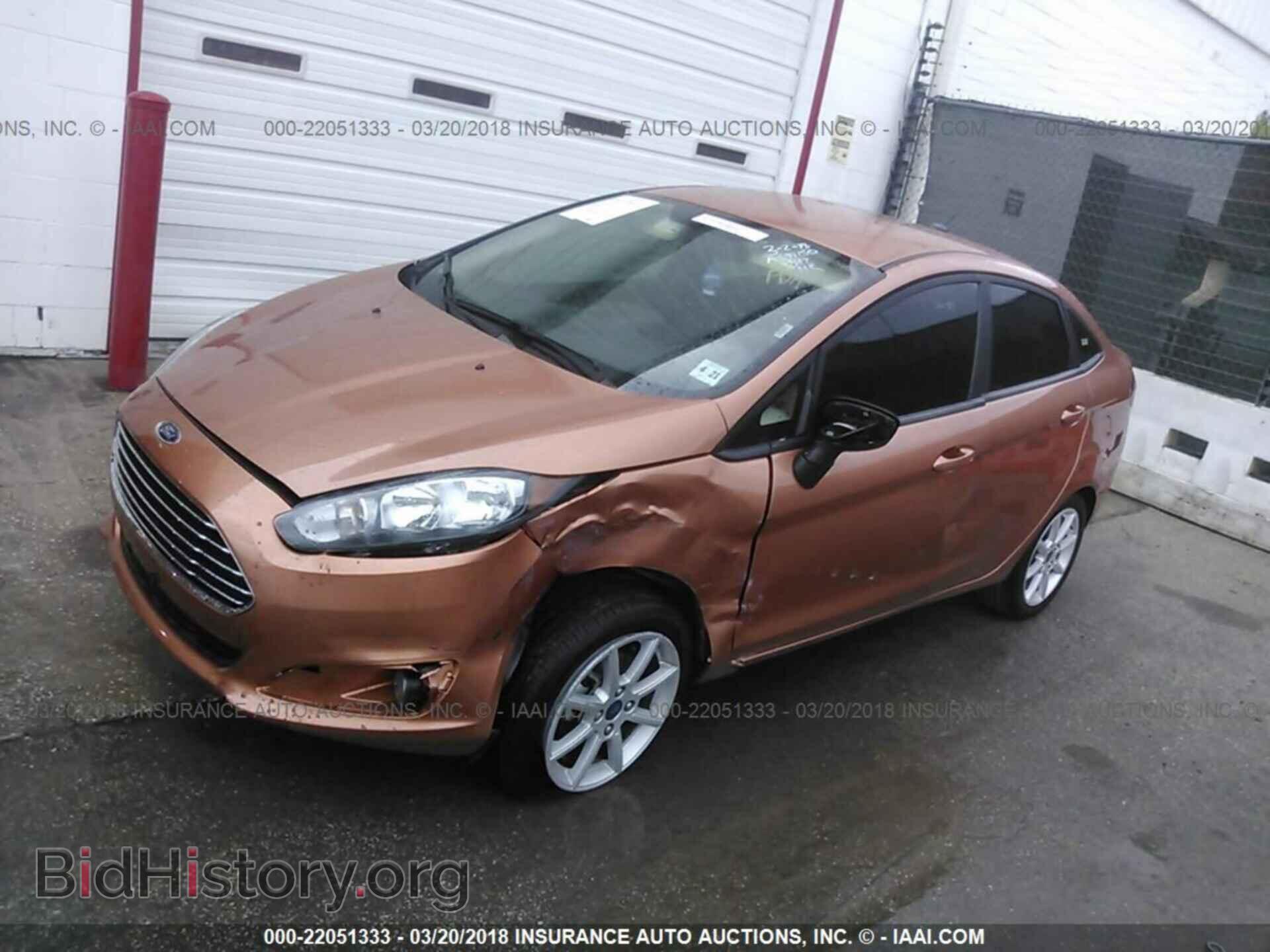 2017 Ford Fiesta - VIN: 3FADP4BJXHM123782 - Photo 2