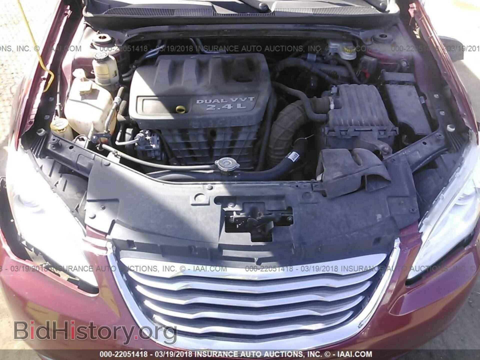2013 Chrysler 200 - VIN: 1C3CCBBB9DN500623 - Фото 10