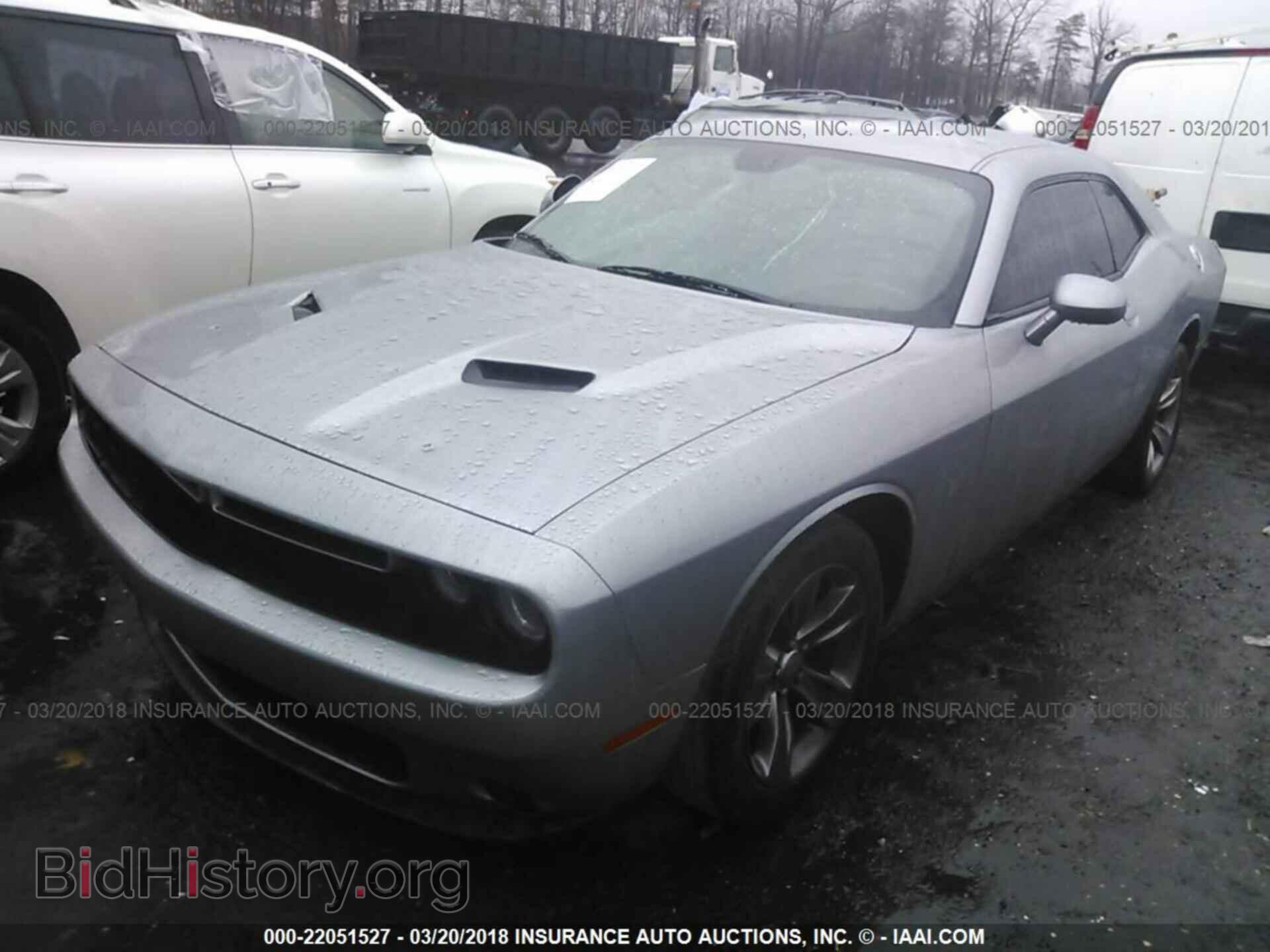 2015 Dodge Challenger - VIN: 2C3CDZAG2FH787933 - Фото 2