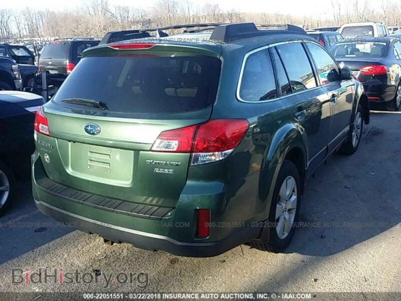 2011 Subaru OUTBACK (VIN 4S4BRBLC9B3408543) — фото 4 из 10