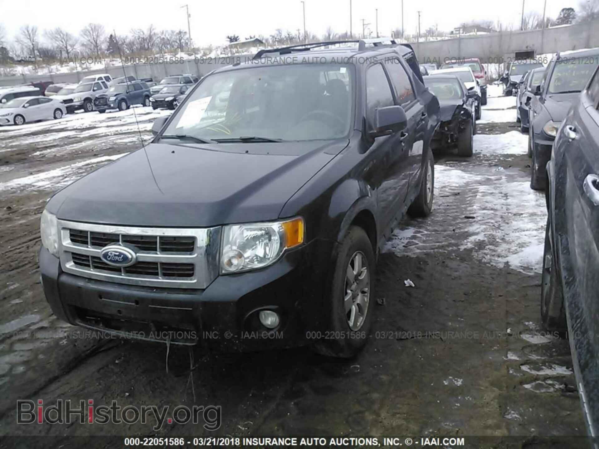 2011 Ford Escape - VIN: 1FMCU9EG4BKB59635 - Photo 2
