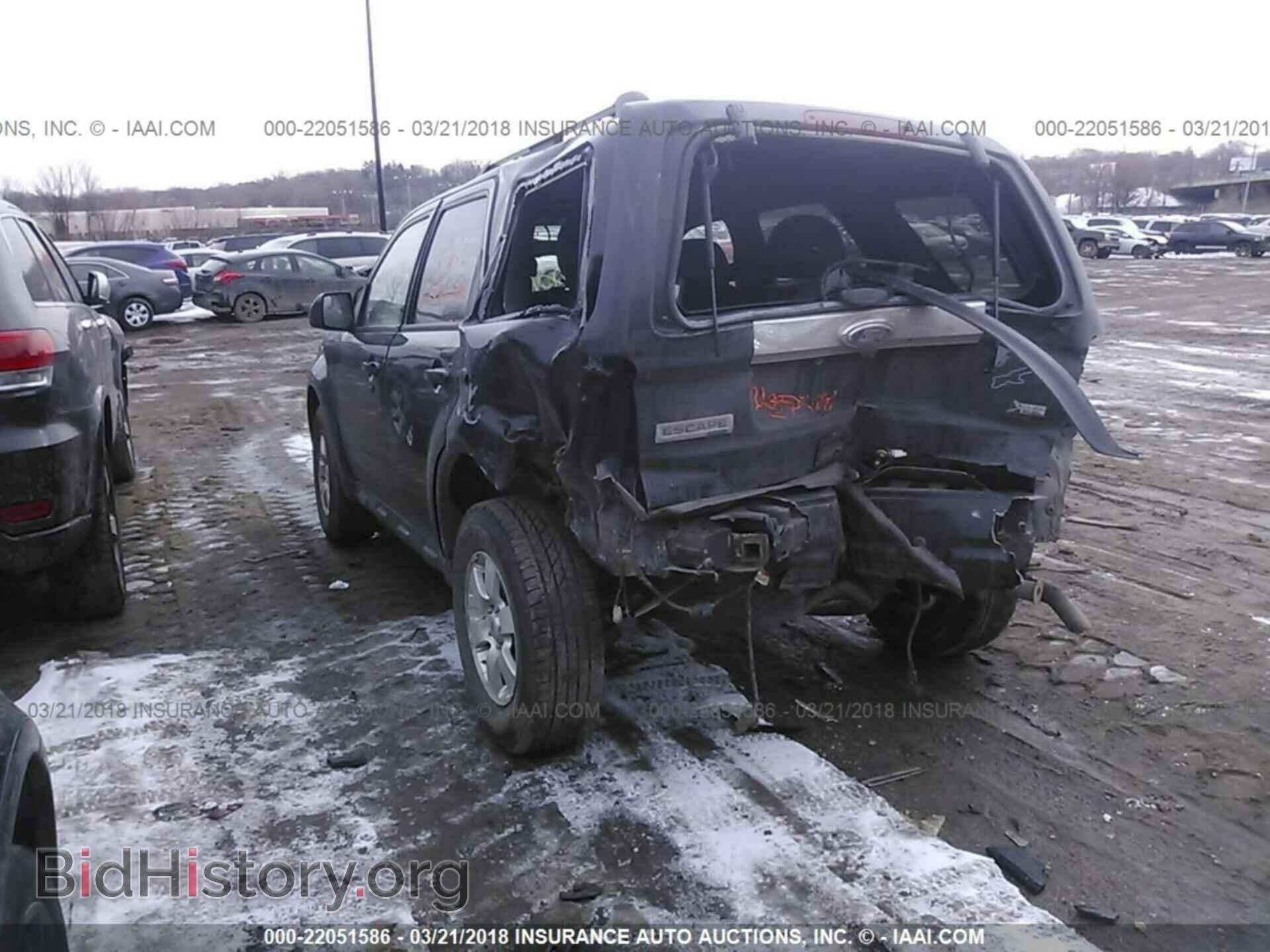 2011 Ford Escape - VIN: 1FMCU9EG4BKB59635 - Photo 3