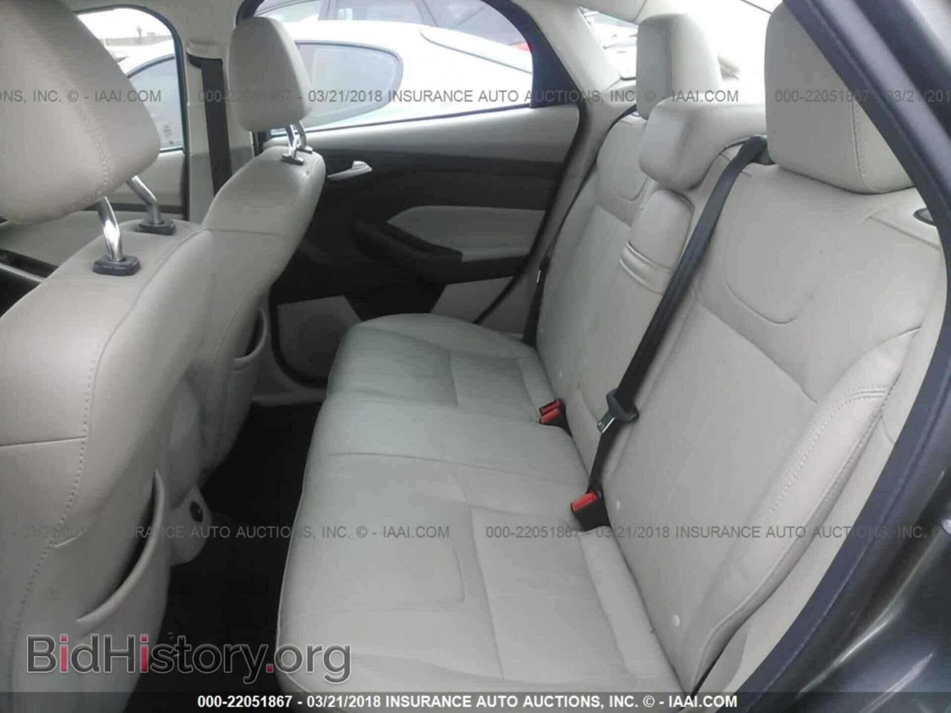2012 Ford Focus - VIN: 1FAHP3H21CL356066 - Фото 8