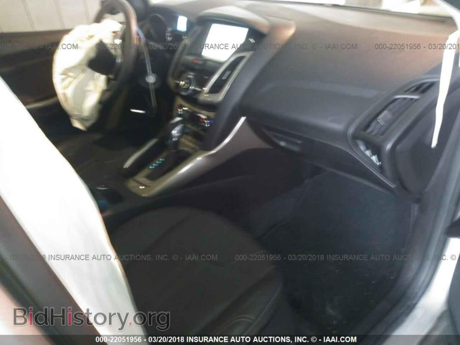 2012 Ford Focus - VIN: 1FAHP3M27CL287681 - Фото 5