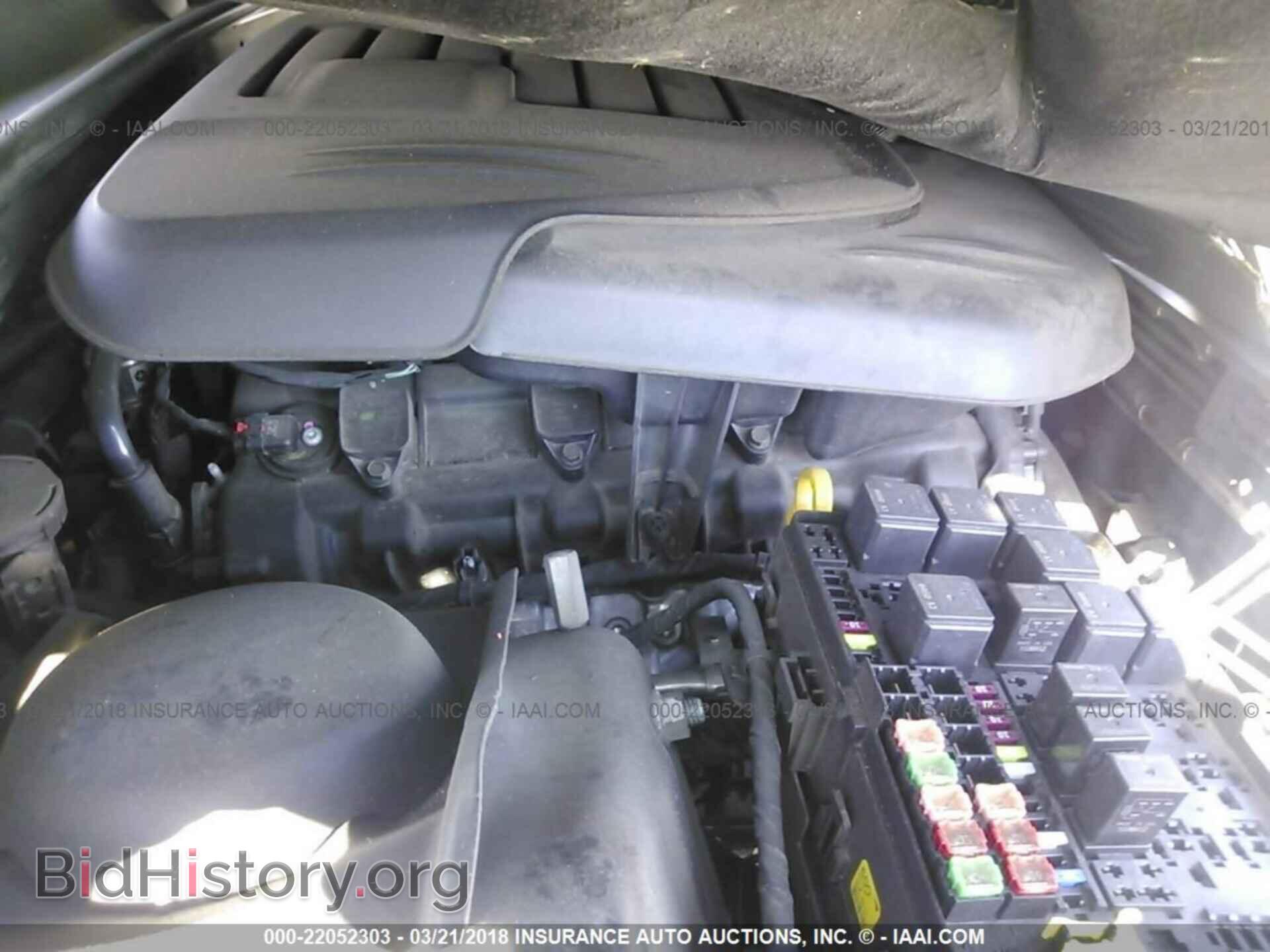 2016 Dodge Challenger - VIN: 2C3CDZAG5GH240544 - Фото 10