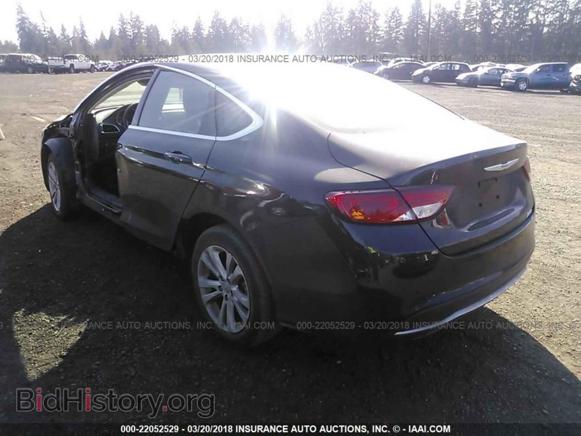 2016 Chrysler 200 - VIN: 1C3CCCAB8GN113394 - Photo 3