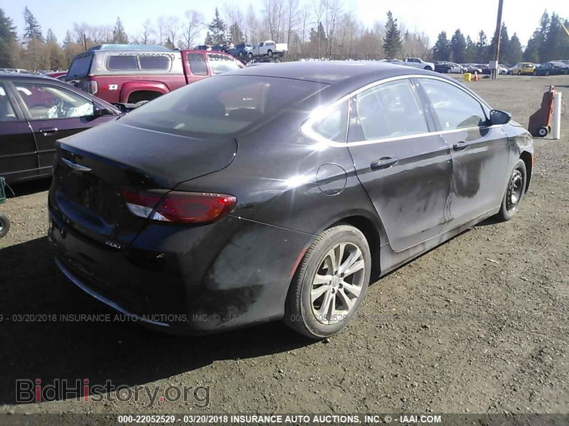 2016 Chrysler 200 - VIN: 1C3CCCAB8GN113394 - Photo 4