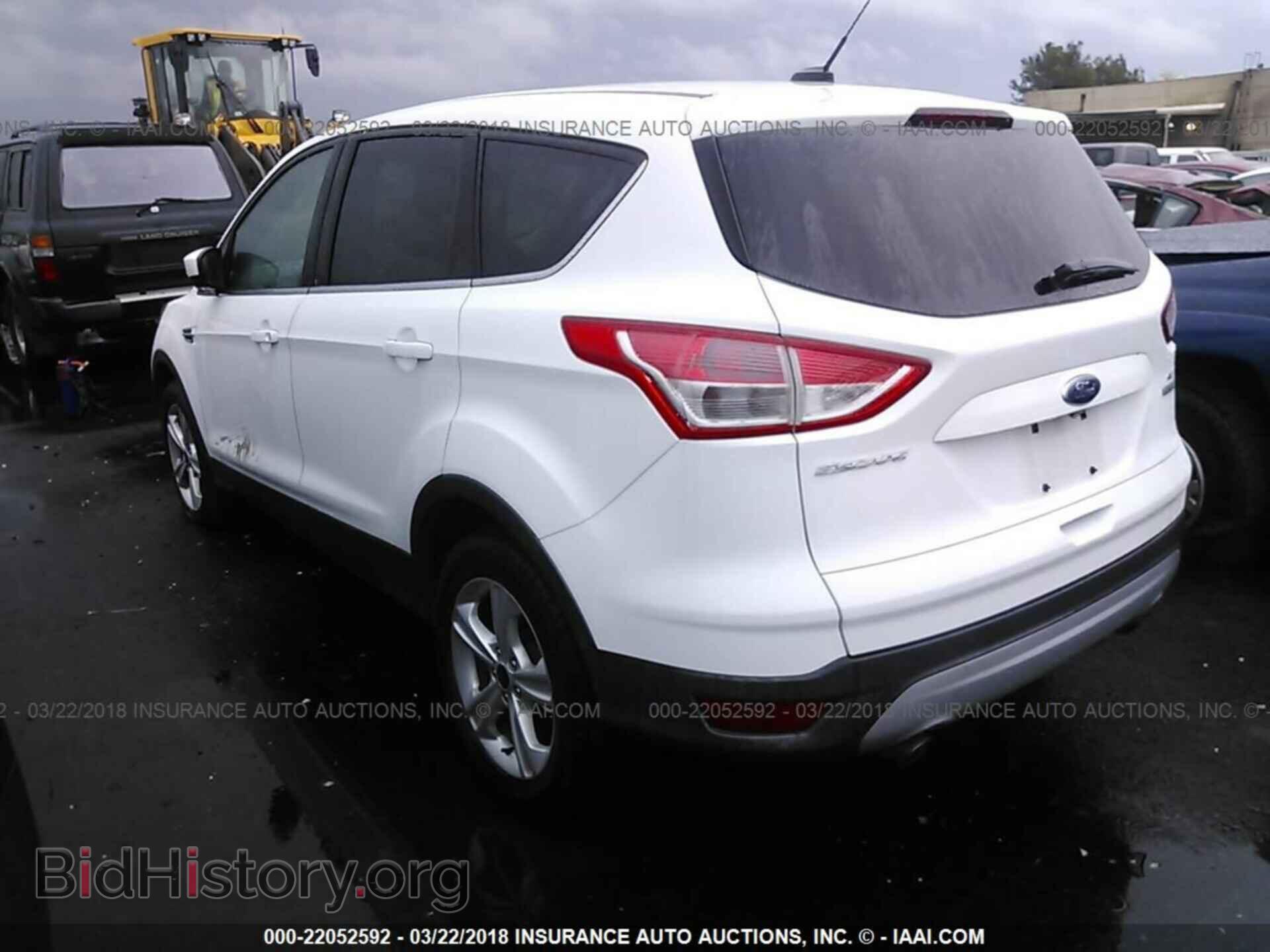 2014 Ford Escape - VIN: 1FMCU0GX5EUB32977 - Photo 3