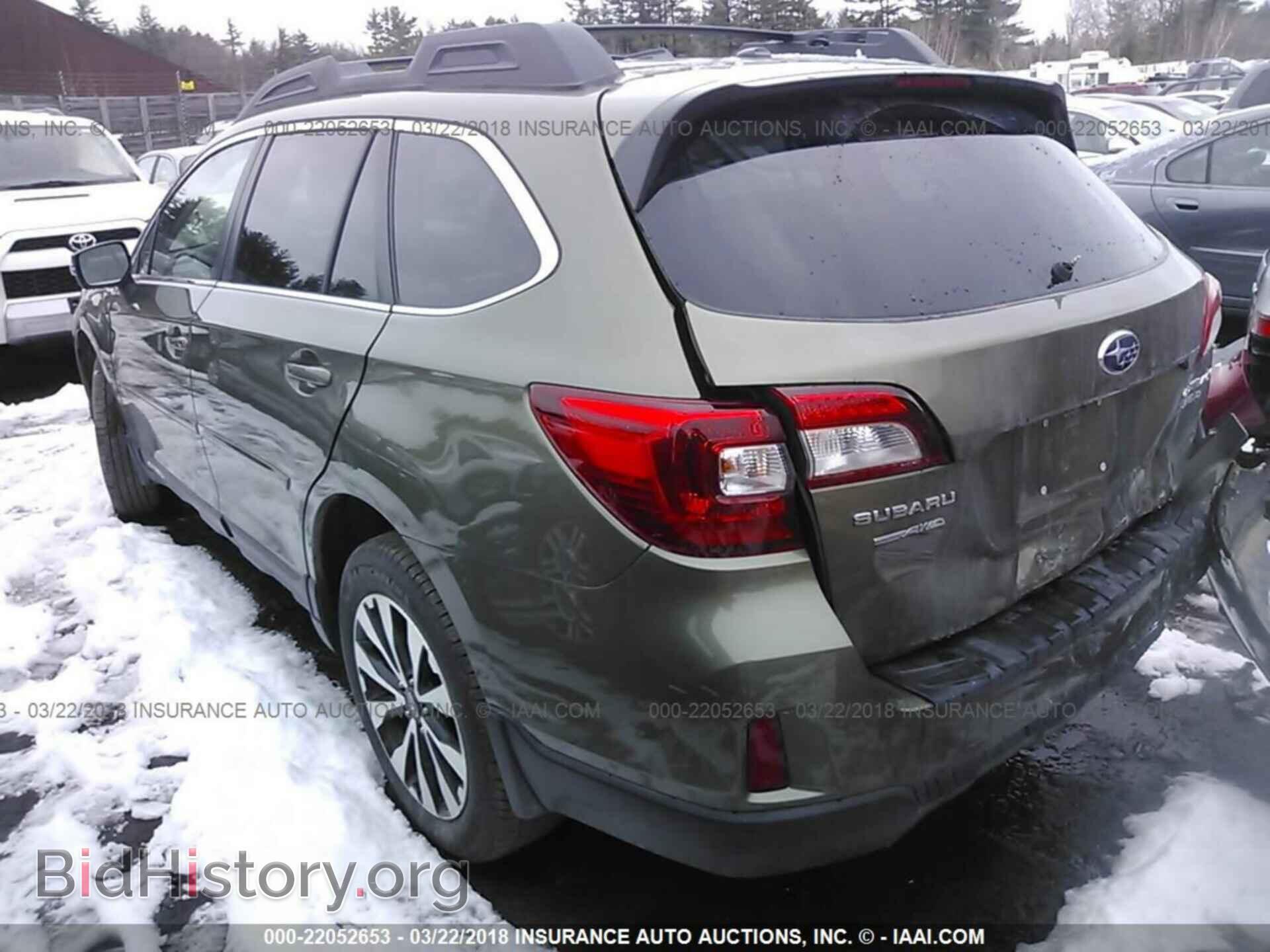 2015 Subaru Outback - VIN: 4S4BSENC2F3342877 - Фото 3