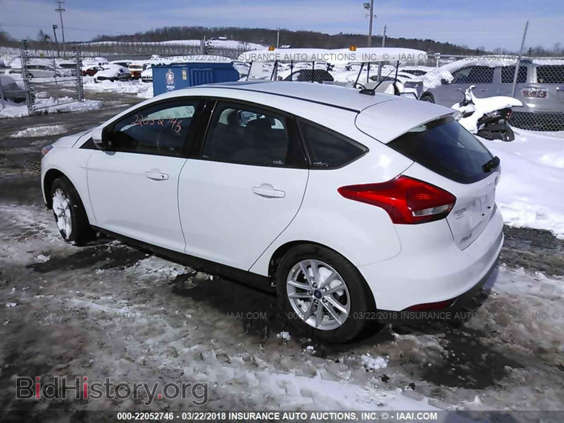 2016 Ford Focus - VIN: 1FADP3K20GL344956 - Фото 3