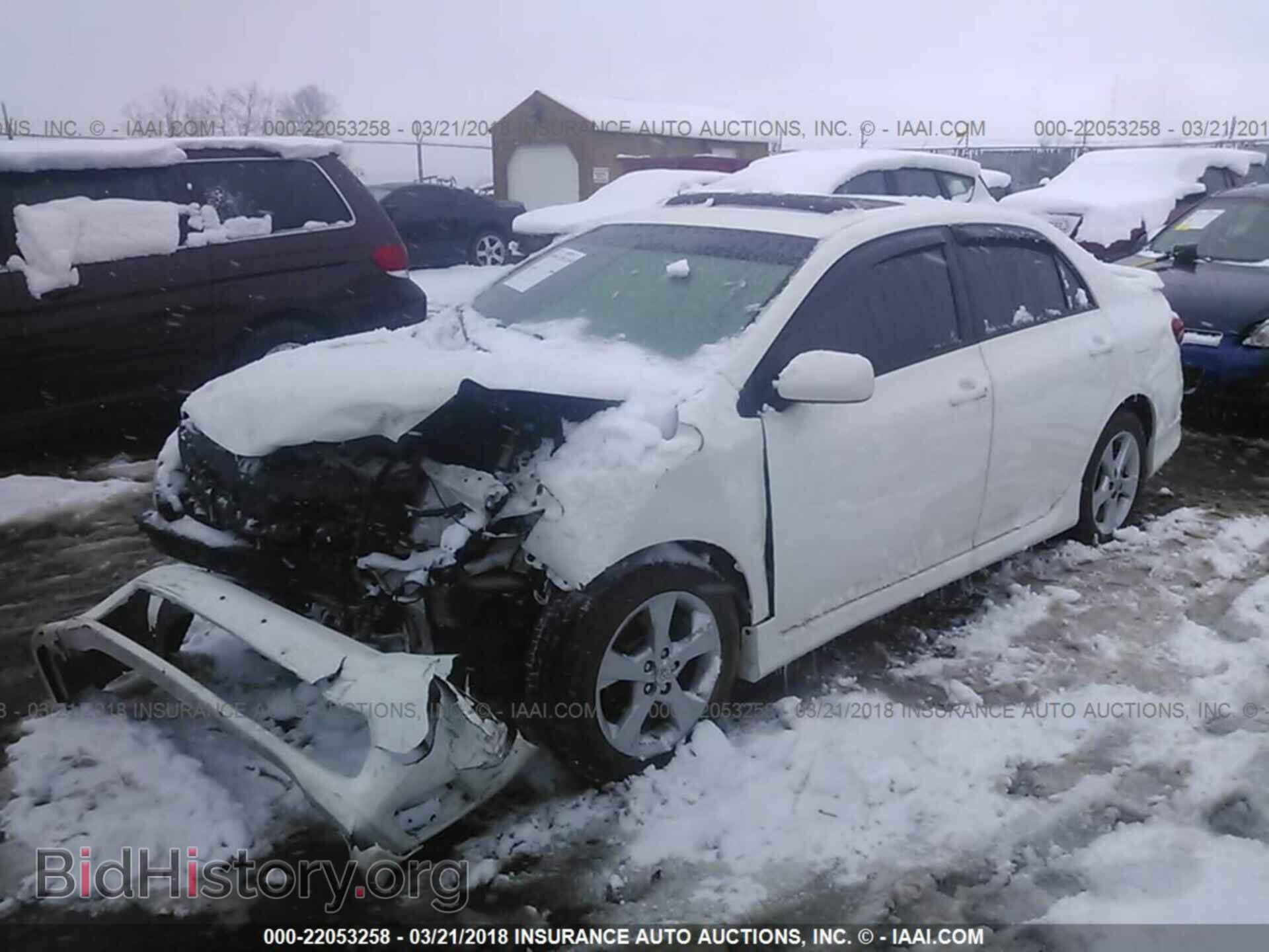 2012 Toyota Corolla - VIN: 2T1BU4EEXCC854321 - Фото 2