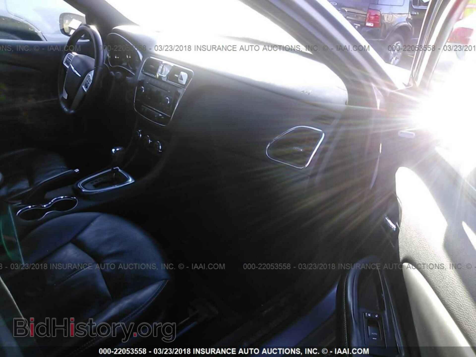 2013 Chrysler 200 - VIN: 1C3CCBCG3DN559824 - Photo 5
