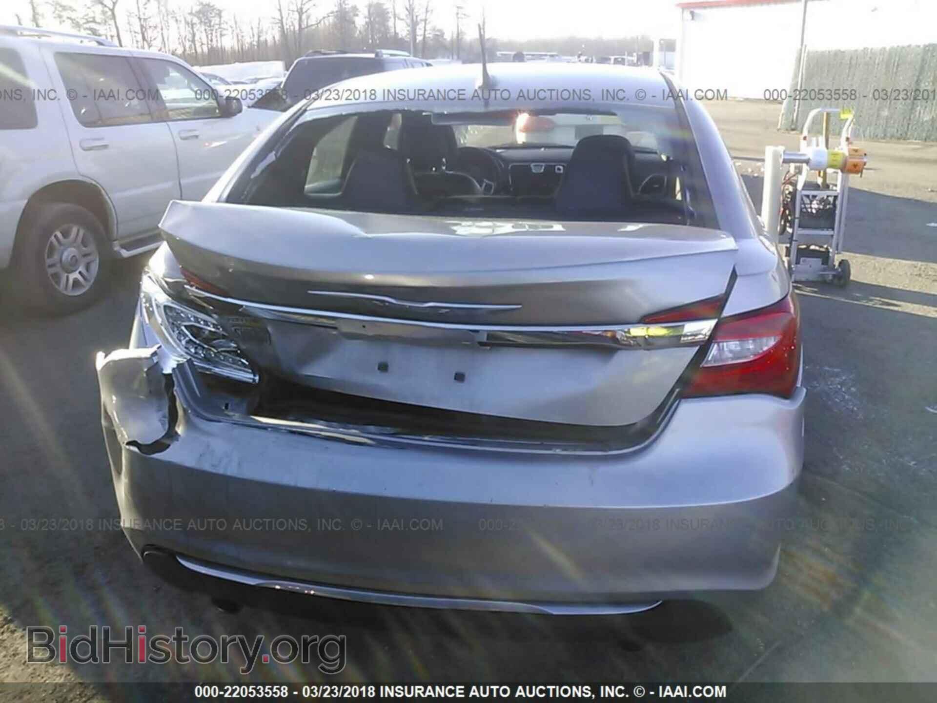 2013 Chrysler 200 - VIN: 1C3CCBCG3DN559824 - Photo 6