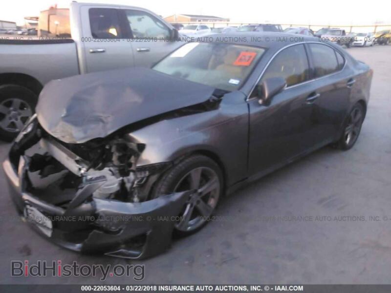 2012 Lexus IS (VIN JTHBF5C28C5166547) — фото 2 из 10