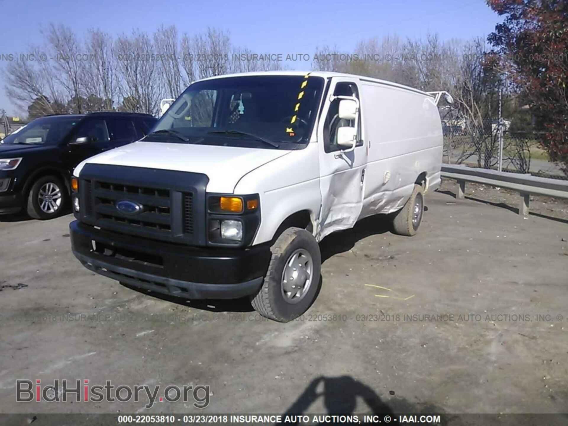 2011 Ford Econoline - VIN: 1FDSS3EL0BDA32882 - Photo 2