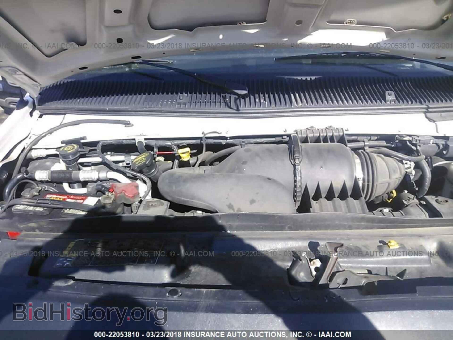 2011 Ford Econoline - VIN: 1FDSS3EL0BDA32882 - Photo 10