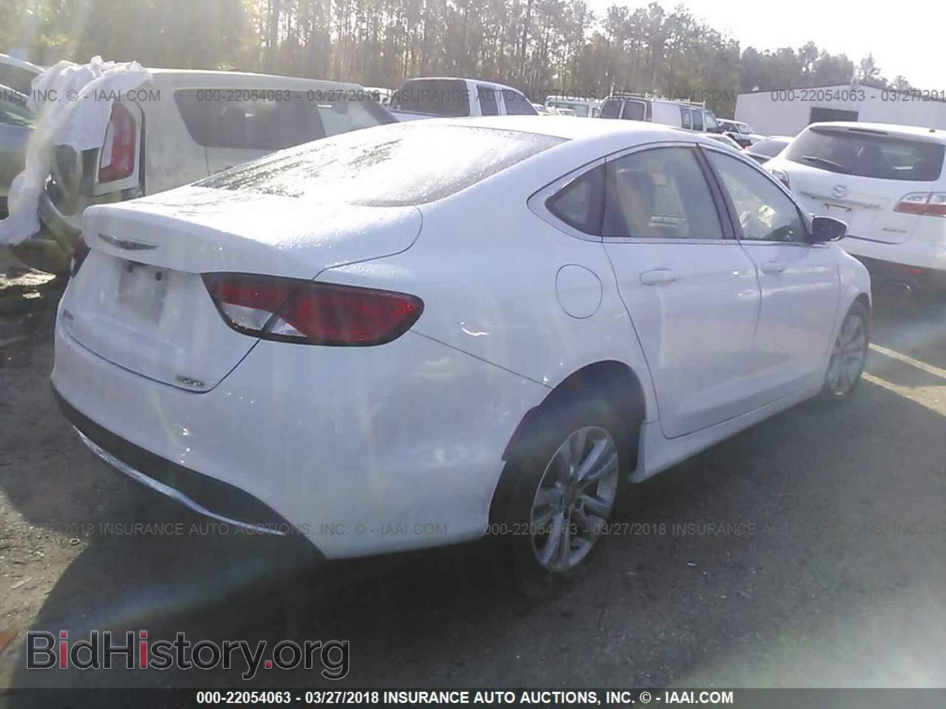 2016 Chrysler 200 - VIN: 1C3CCCAB4GN149874 - Photo 4