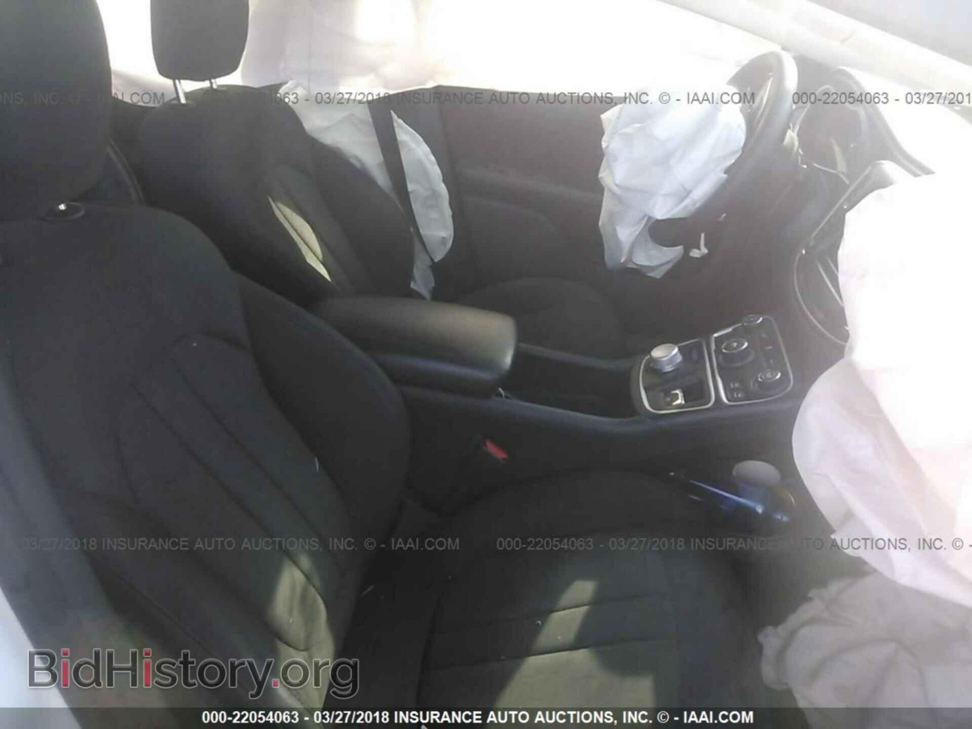 2016 Chrysler 200 - VIN: 1C3CCCAB4GN149874 - Photo 5