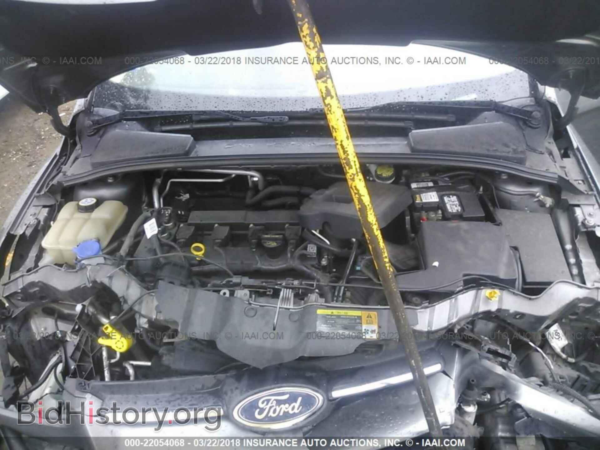 2012 Ford Focus - VIN: 1FAHP3F24CL227810 - Photo 10