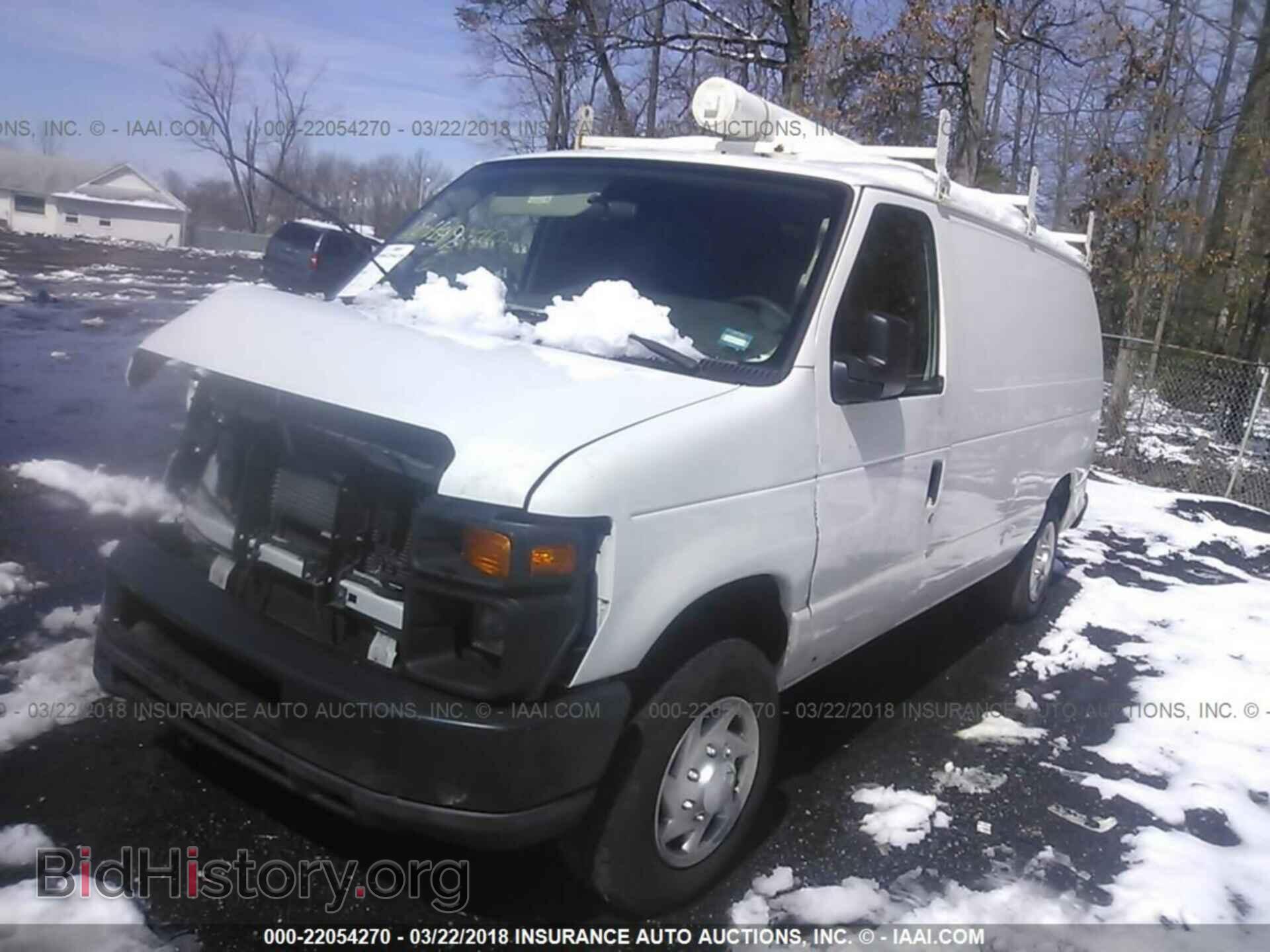 2011 Ford Econoline - VIN: 1FTNE1EW8BDB00997 - Photo 2