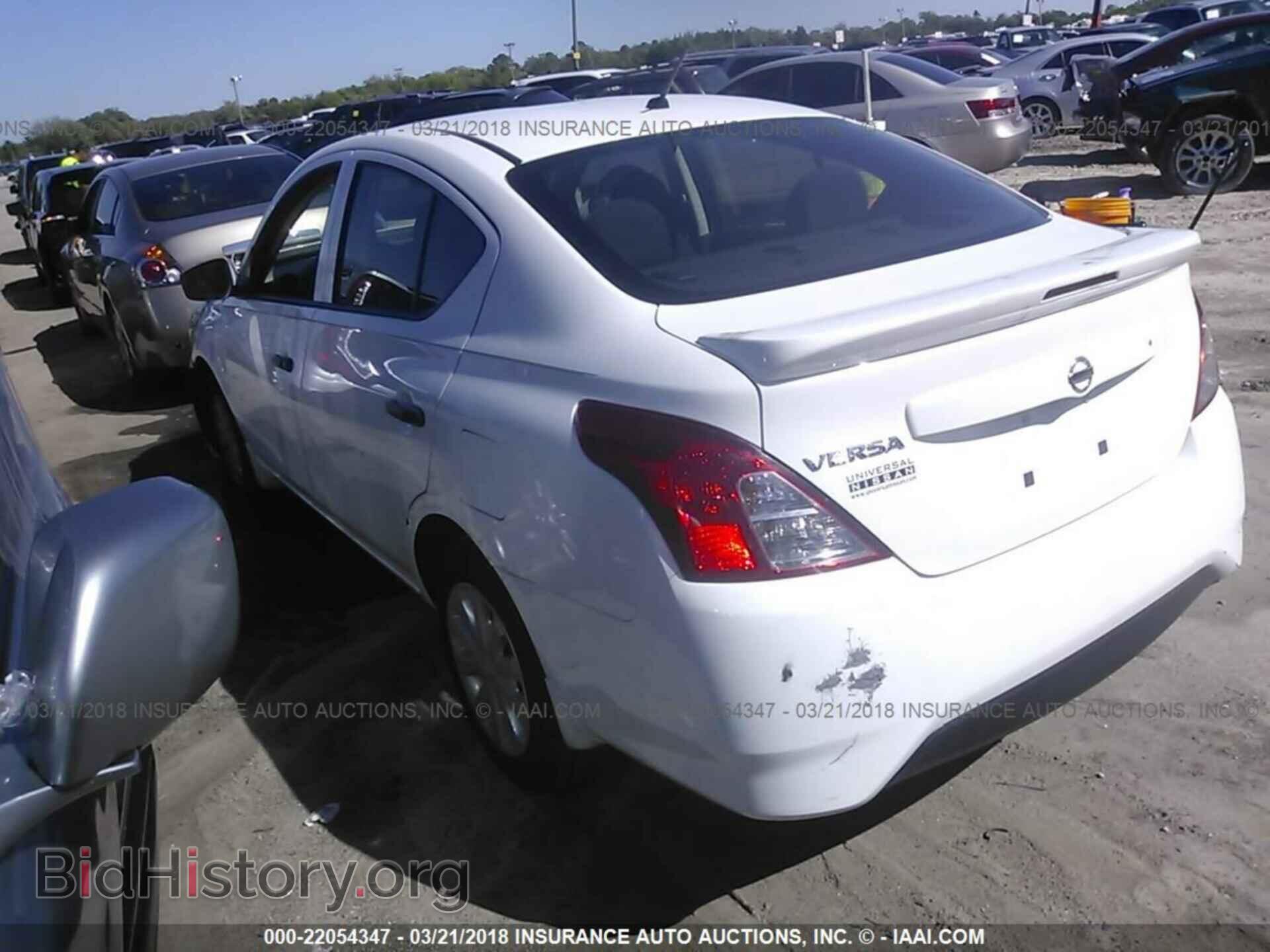 2017 Nissan Versa - VIN: 3N1CN7AP3HL906891 - Photo 3
