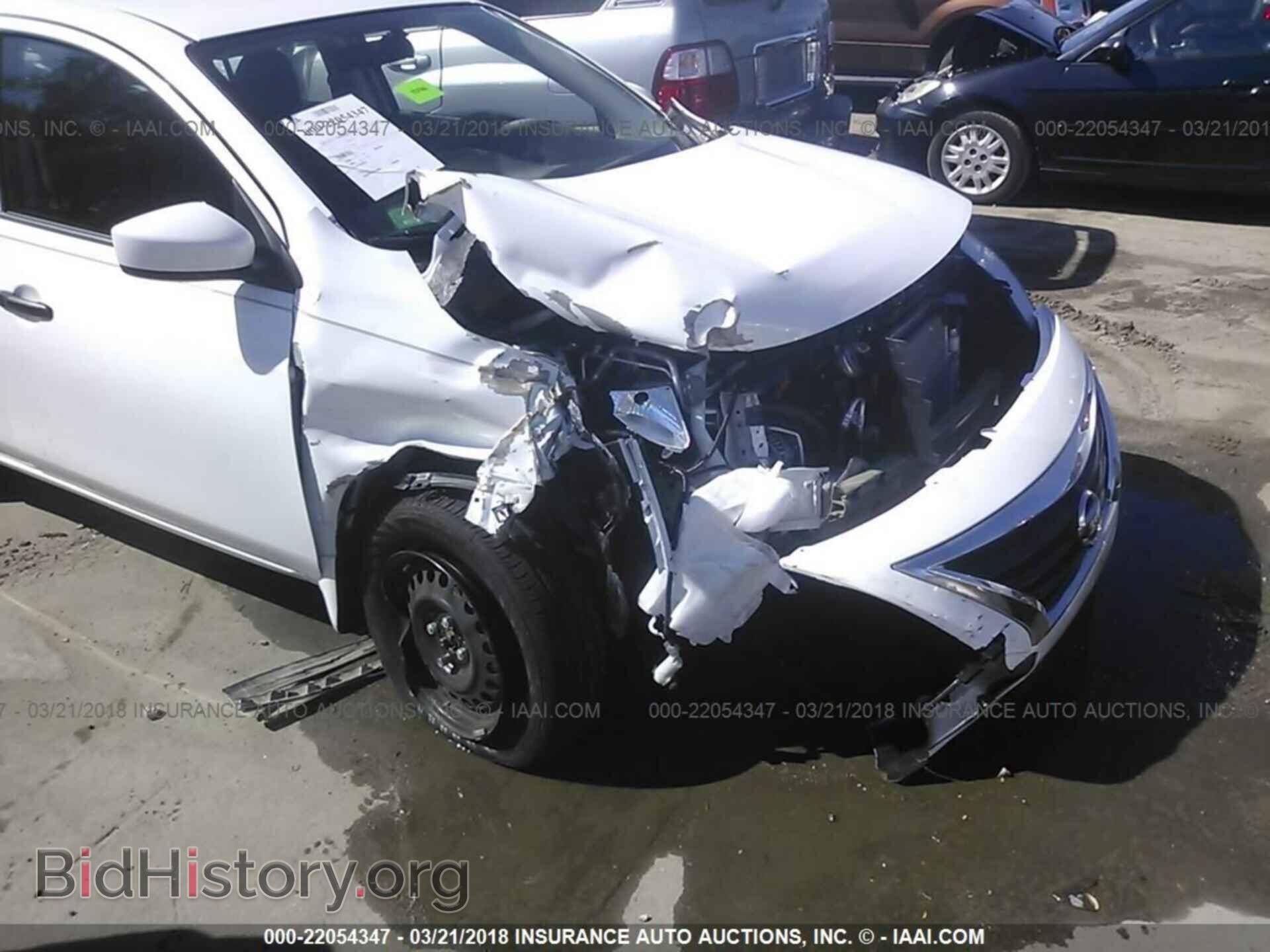 2017 Nissan Versa - VIN: 3N1CN7AP3HL906891 - Photo 6