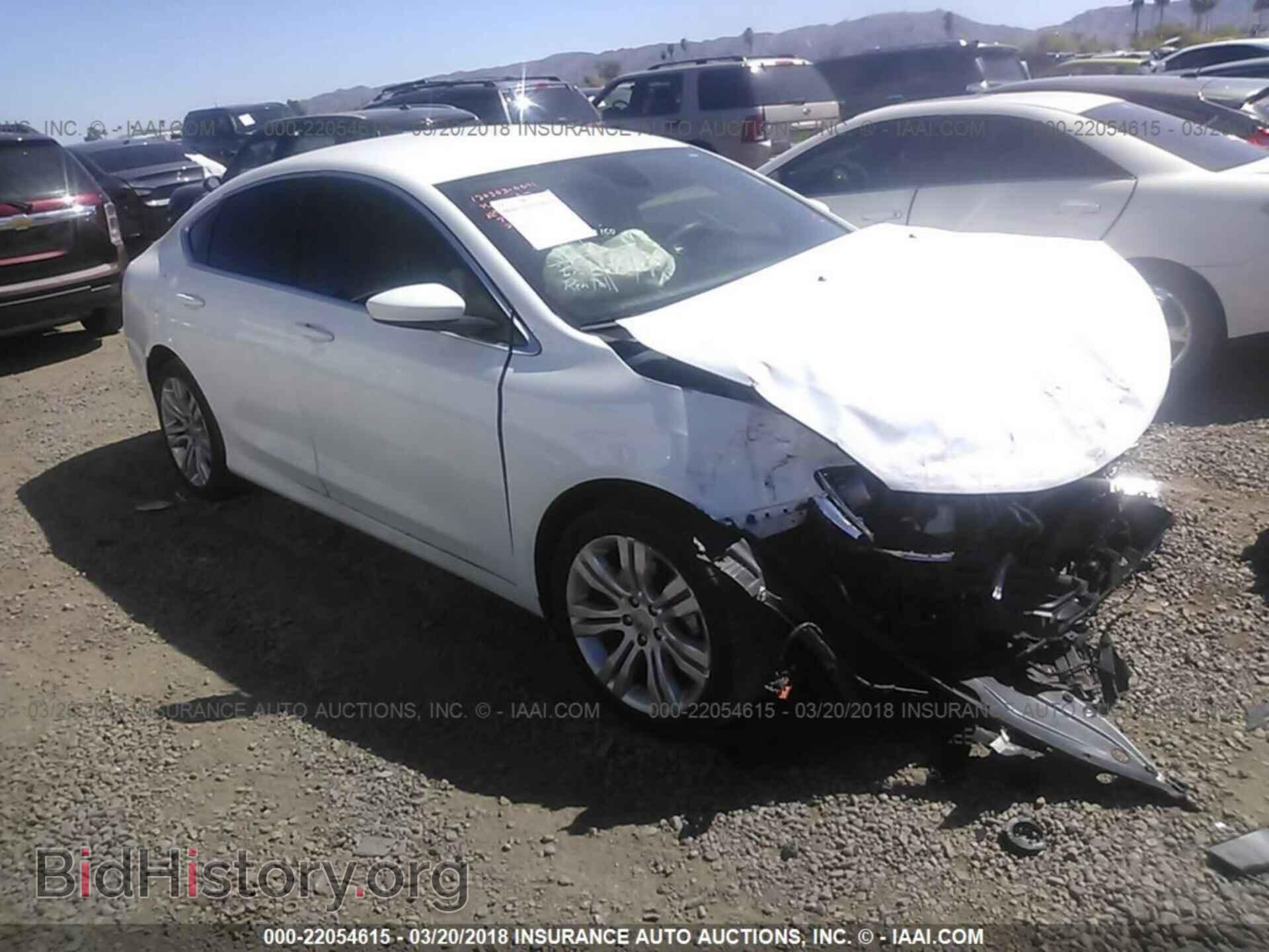 Photo 1C3CCCAB7FN672644 - Chrysler 200 2015