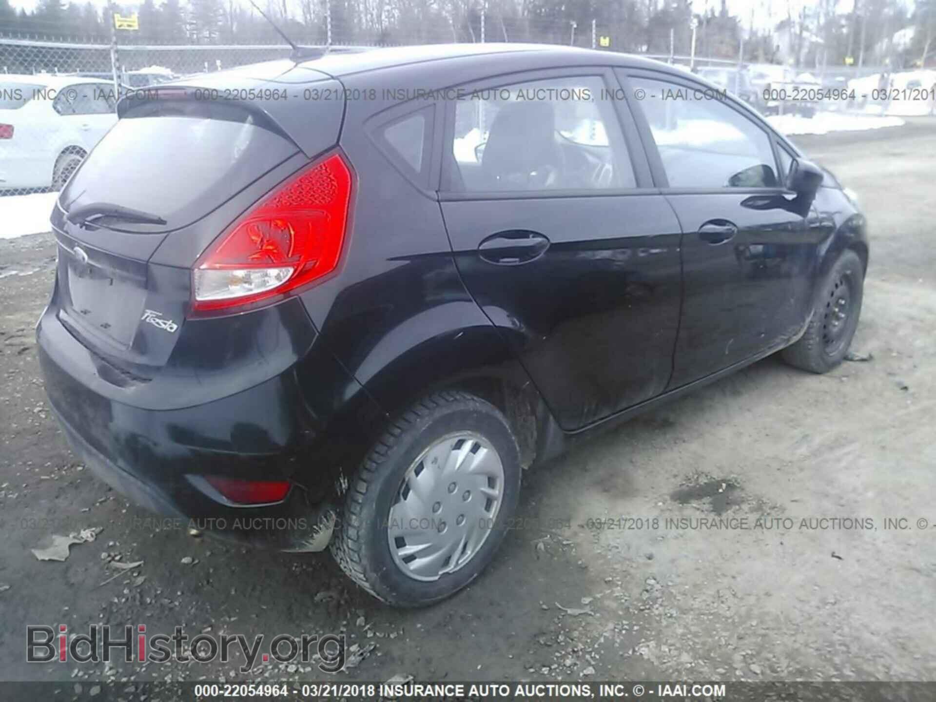 2011 Ford Fiesta - VIN: 3FADP4EJ2BM113055 - Фото 4