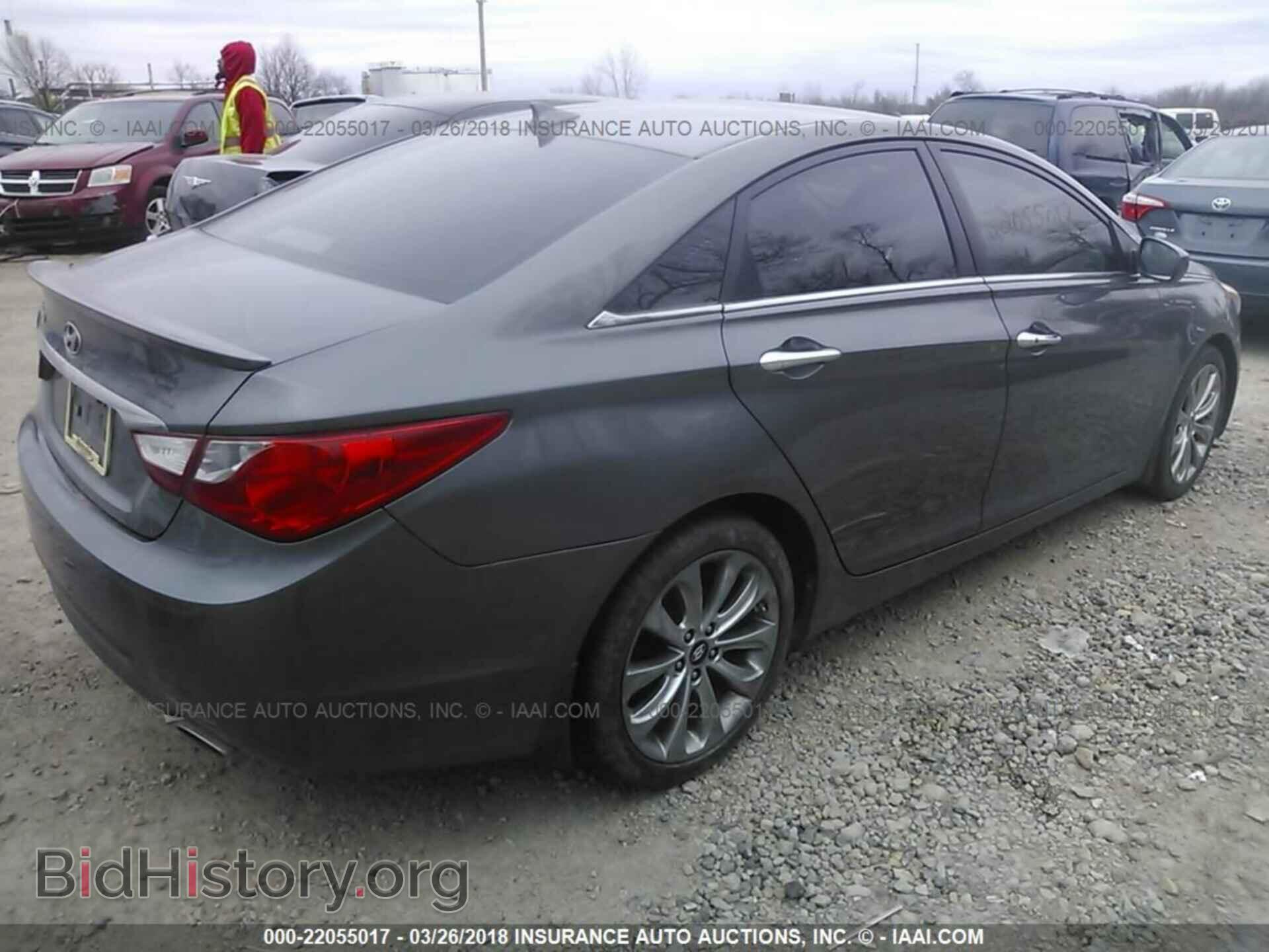 2012 Hyundai Sonata - VIN: 5NPEC4AC3CH443554 - Фото 4
