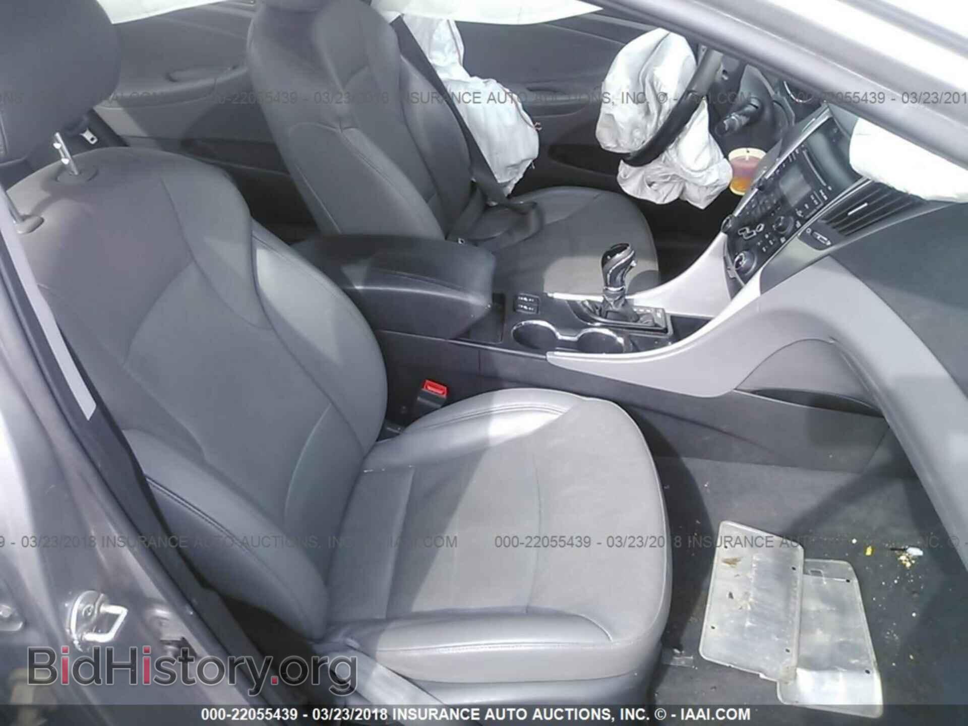 2012 Hyundai Sonata - VIN: KMHEC4A43CA033252 - Фото 5