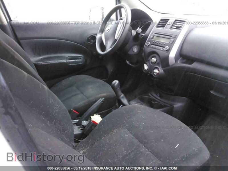 2014 Nissan VERSA NOTE (VIN 3N1CE2CP2EL393547) — фото 5 из 10