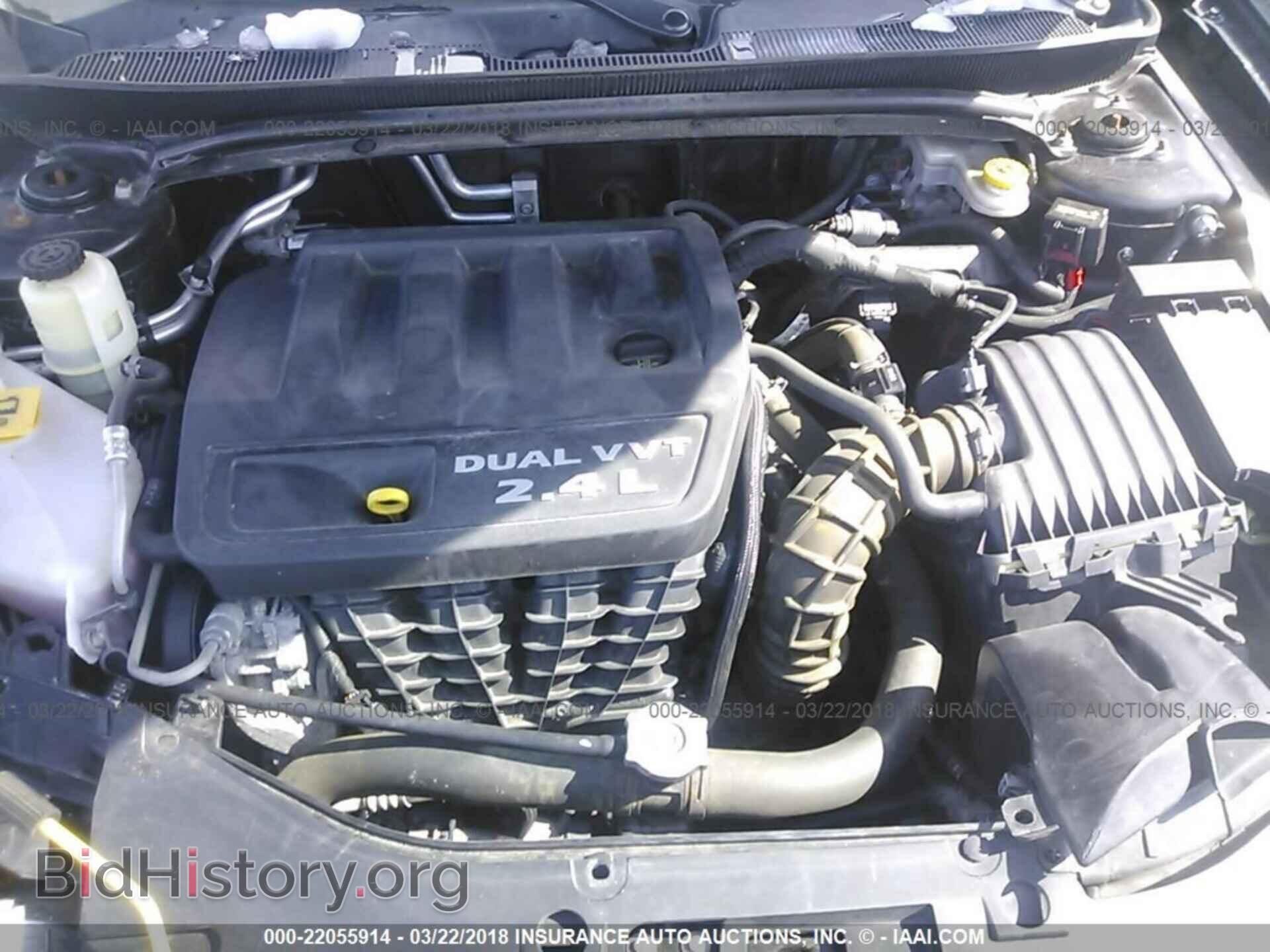 2013 Chrysler 200 - VIN: 1C3CCBBB9DN568176 - Photo 10
