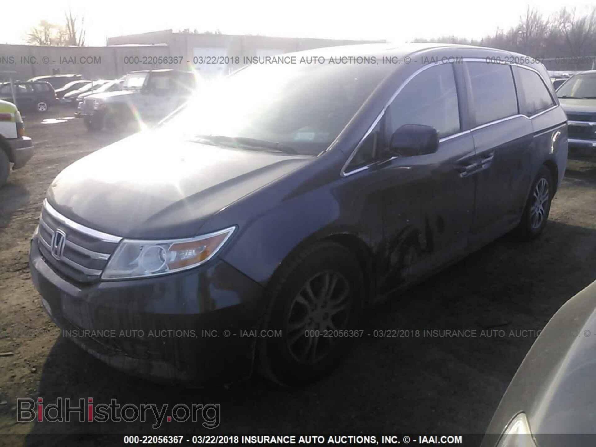 2013 Honda Odyssey - VIN: 5FNRL5H62DB048286 - Фото 2
