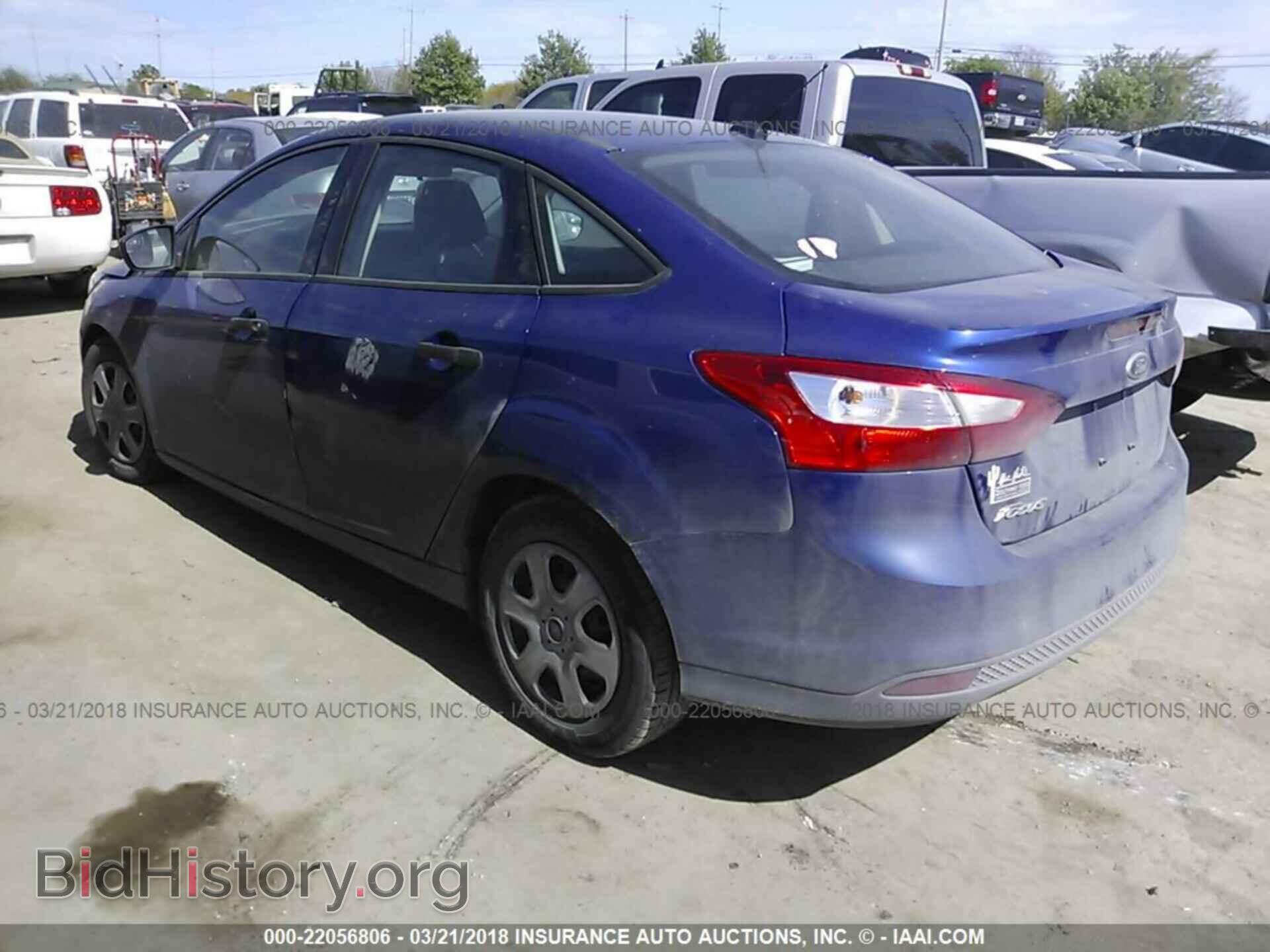 2012 Ford Focus - VIN: 1FAHP3E2XCL312507 - Photo 3