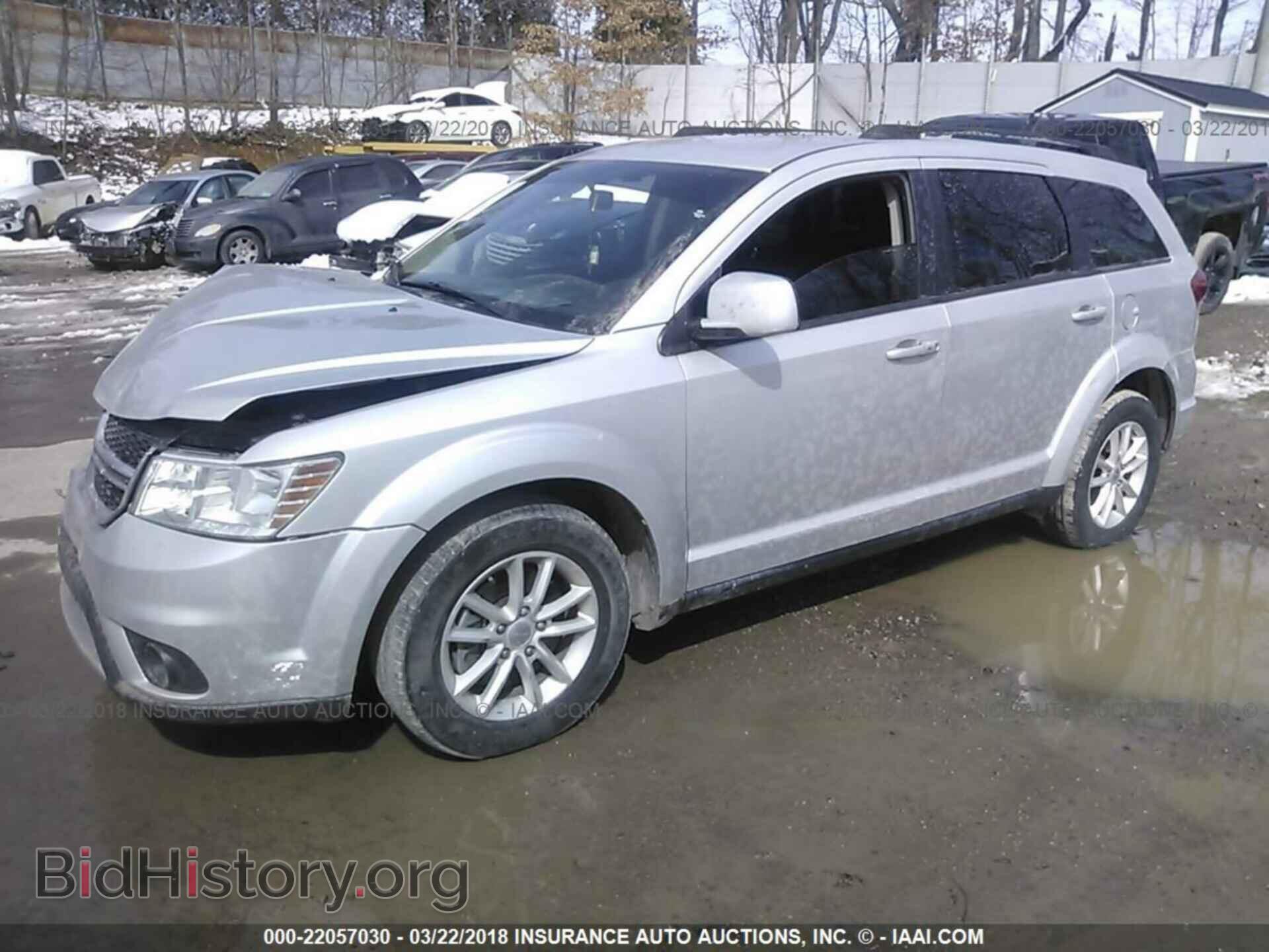 2014 Dodge Journey - VIN: 3C4PDCBG0ET211367 - Фото 2