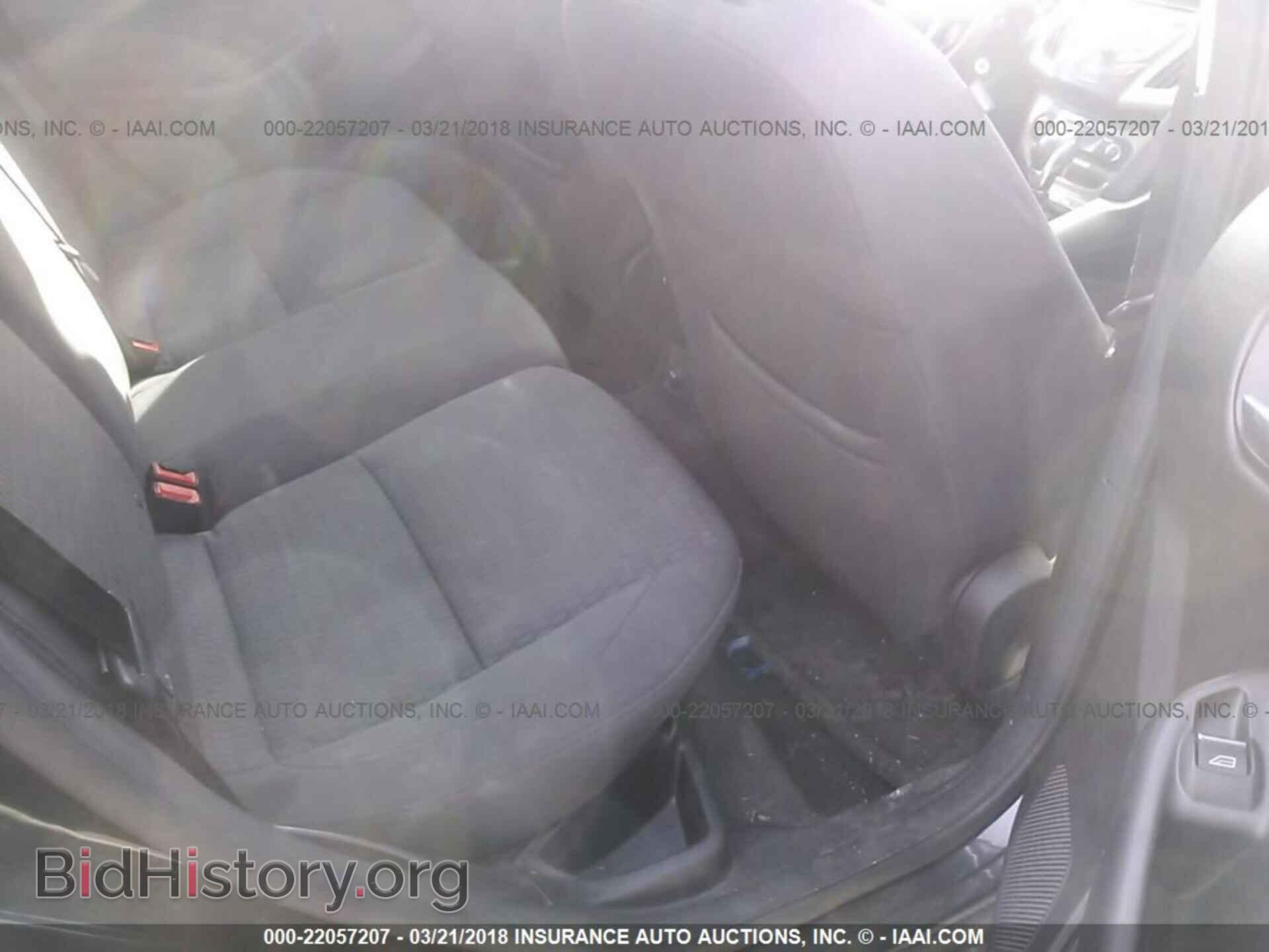 2012 Ford Focus - VIN: 1FAHP3H23CL455374 - Photo 8