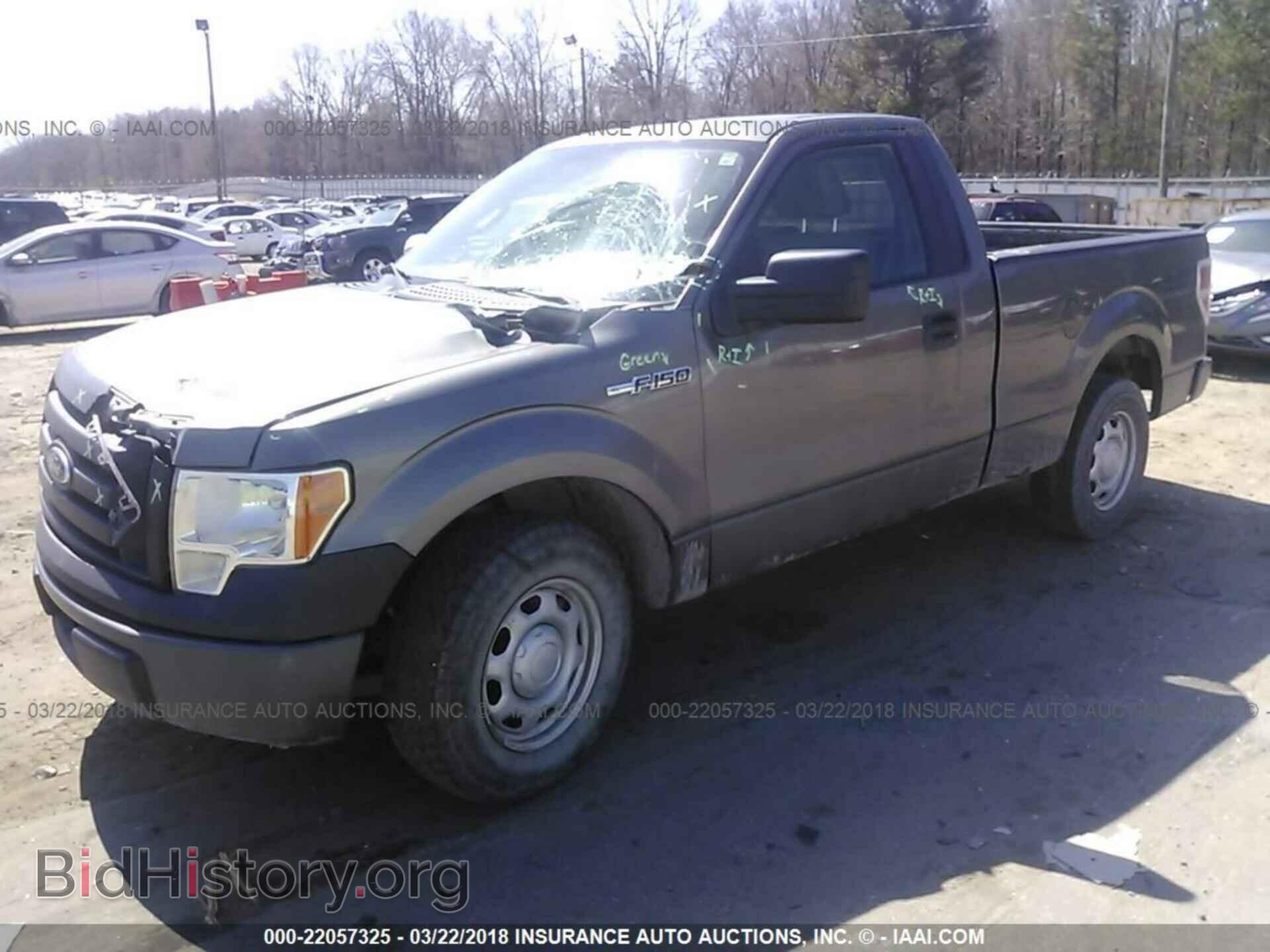 2011 Ford F150 - VIN: 1FTMF1CM1BFB85552 - Фото 2