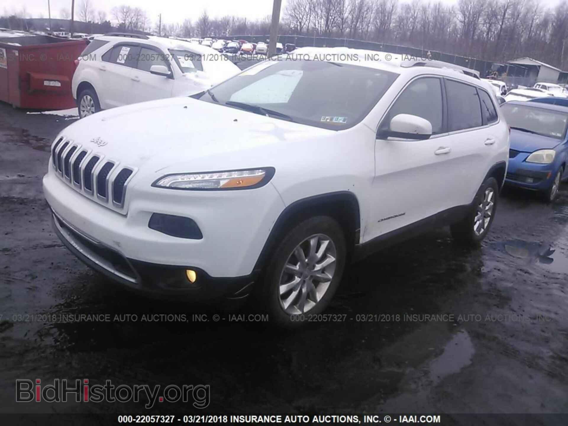 2015 Jeep Cherokee - VIN: 1C4PJMDB2FW593090 - Photo 2