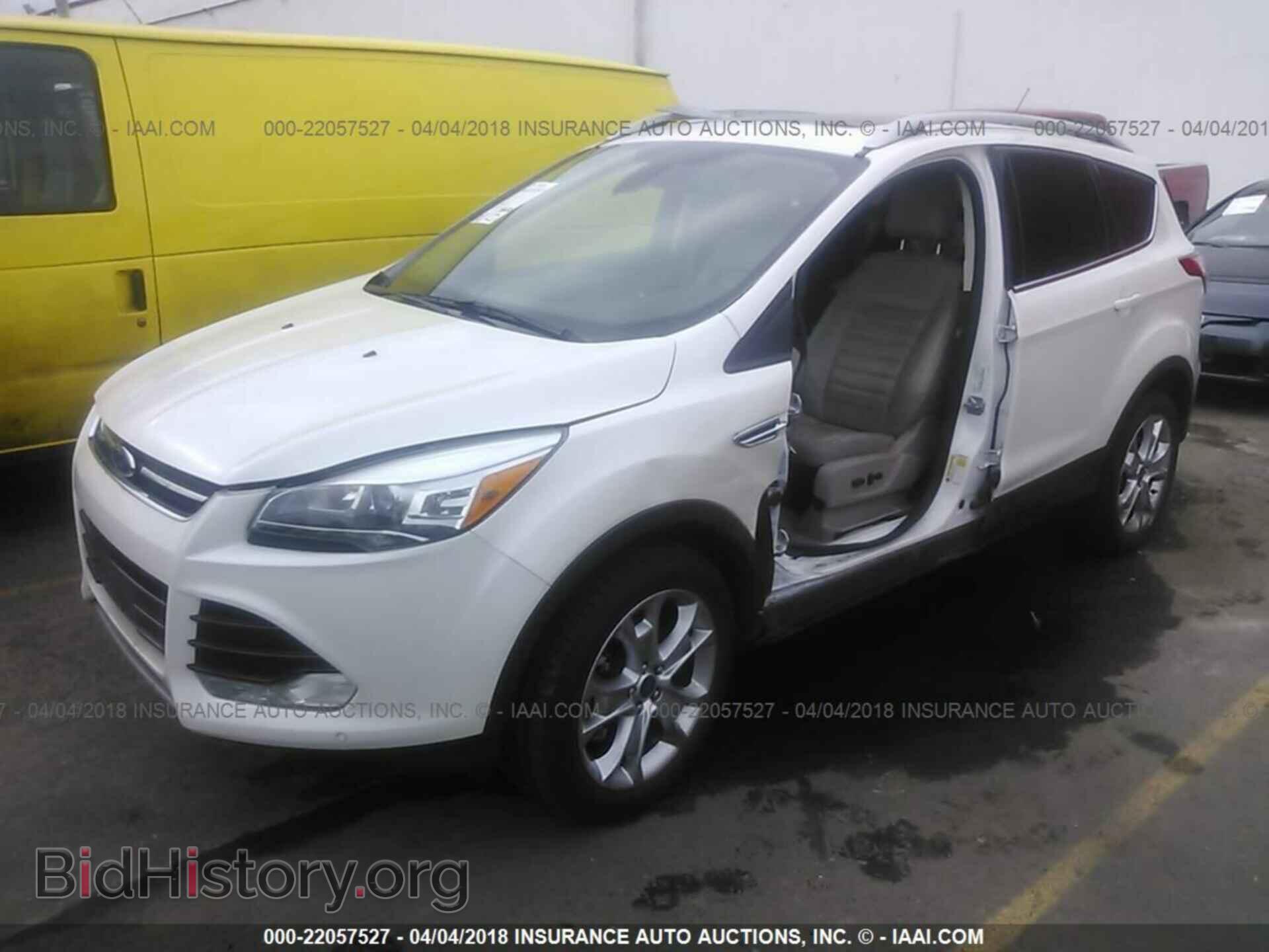 2014 Ford Escape - VIN: 1FMCU9J94EUA63634 - Фото 2