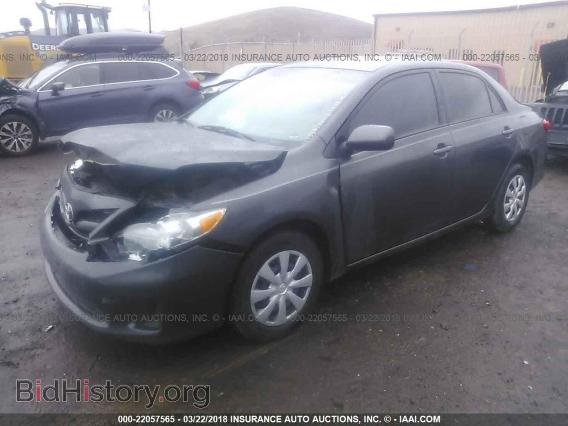 2011 Toyota Corolla - VIN: 2T1BU4EE1BC745115 - Фото 2