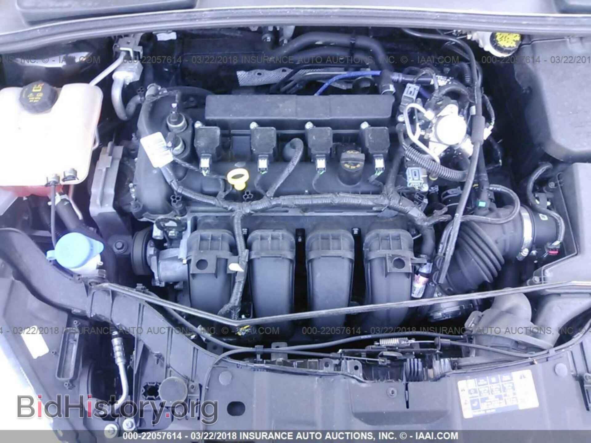 2016 Ford Focus - VIN: 1FADP3F27GL335567 - Photo 10