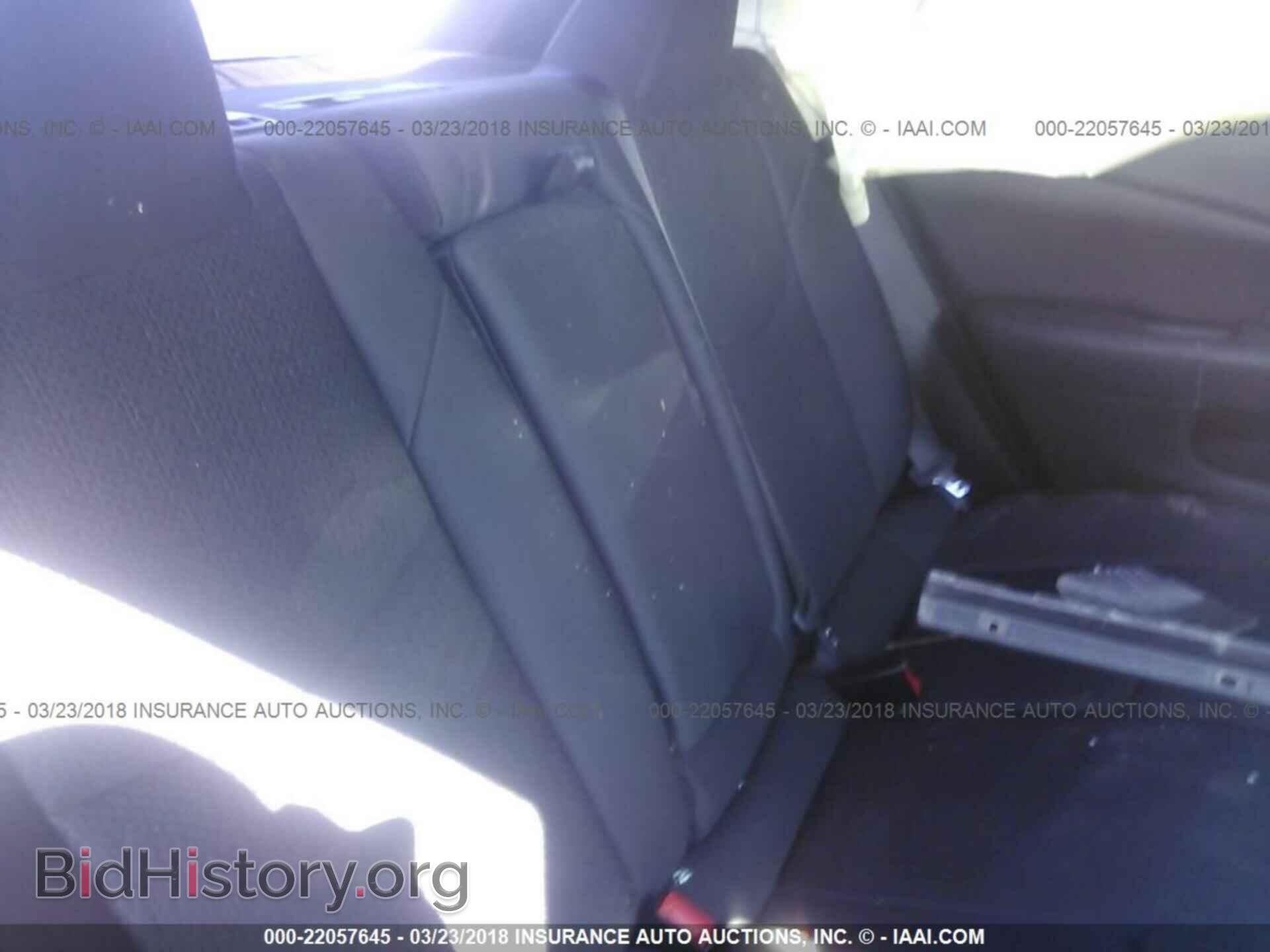 2014 Chrysler 200 - VIN: 1C3CCBBG3EN159443 - Фото 8